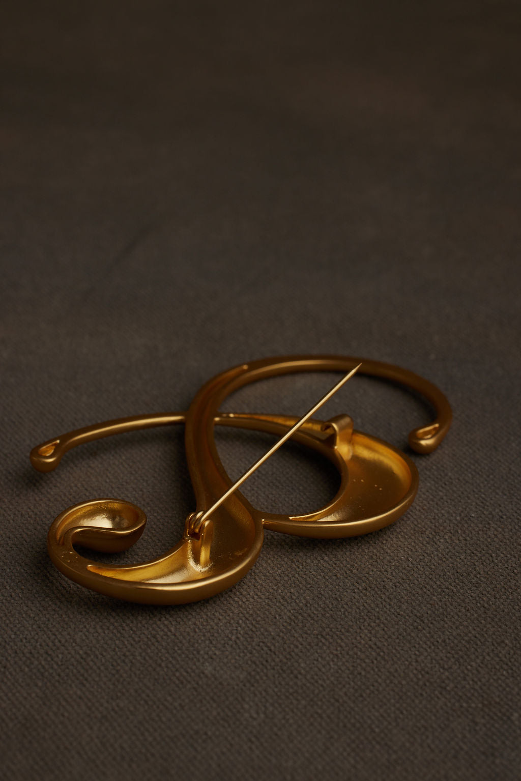 ANDI BROOCH