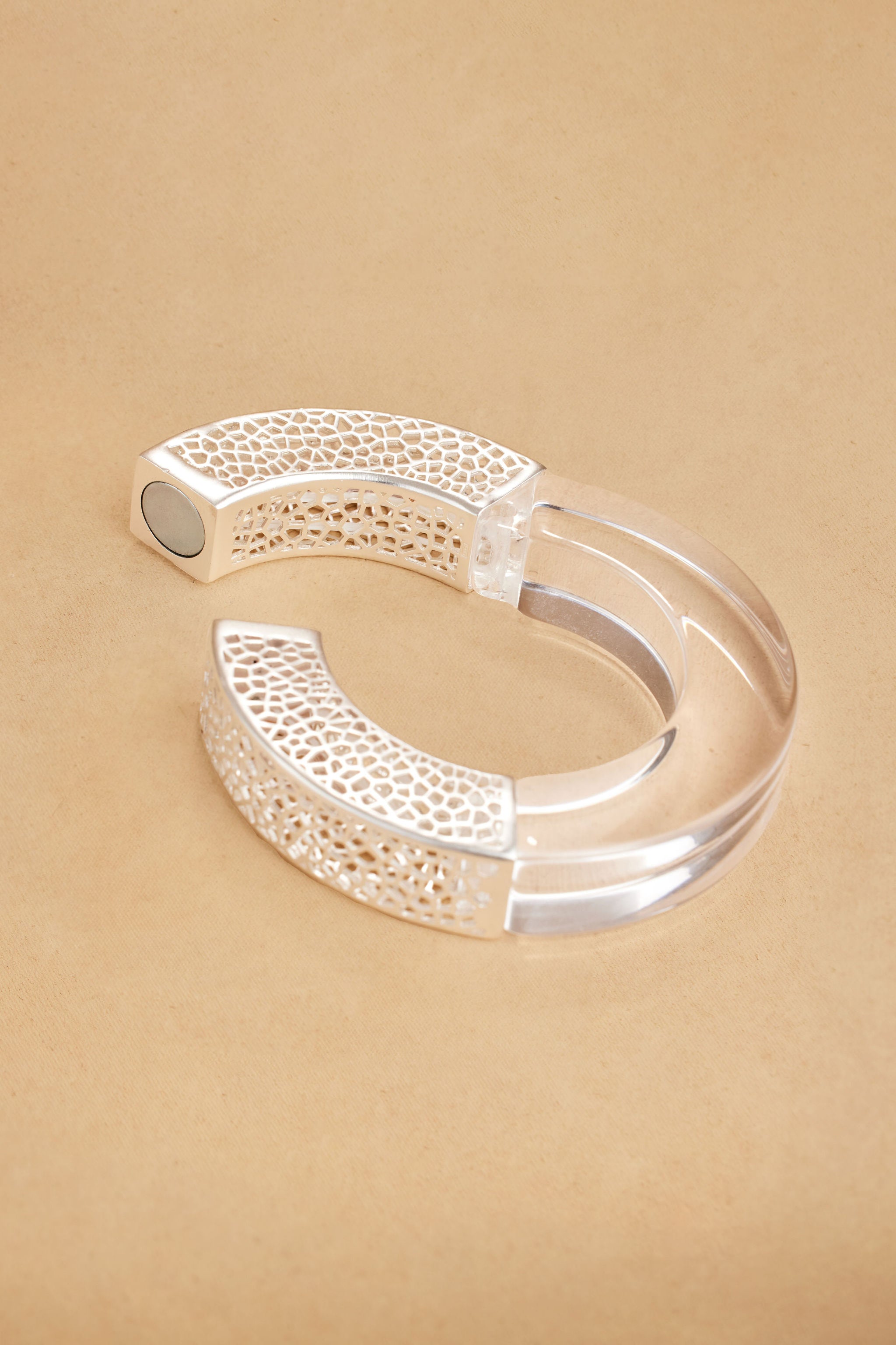 SKYE BANGLE