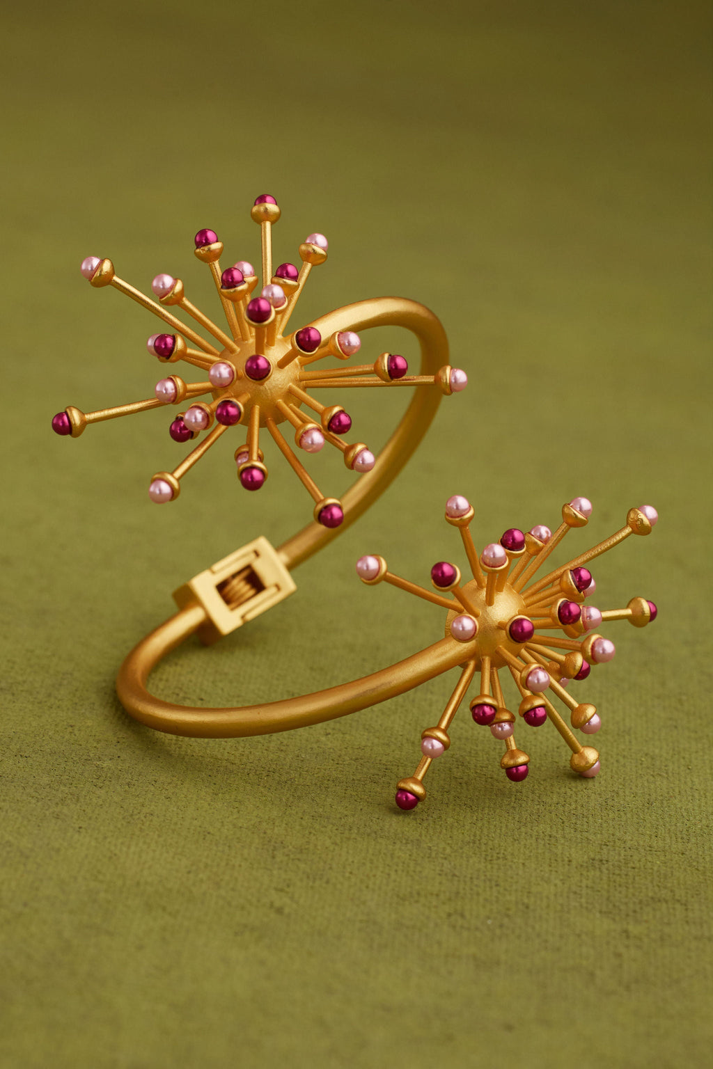 ENZO BANGLE