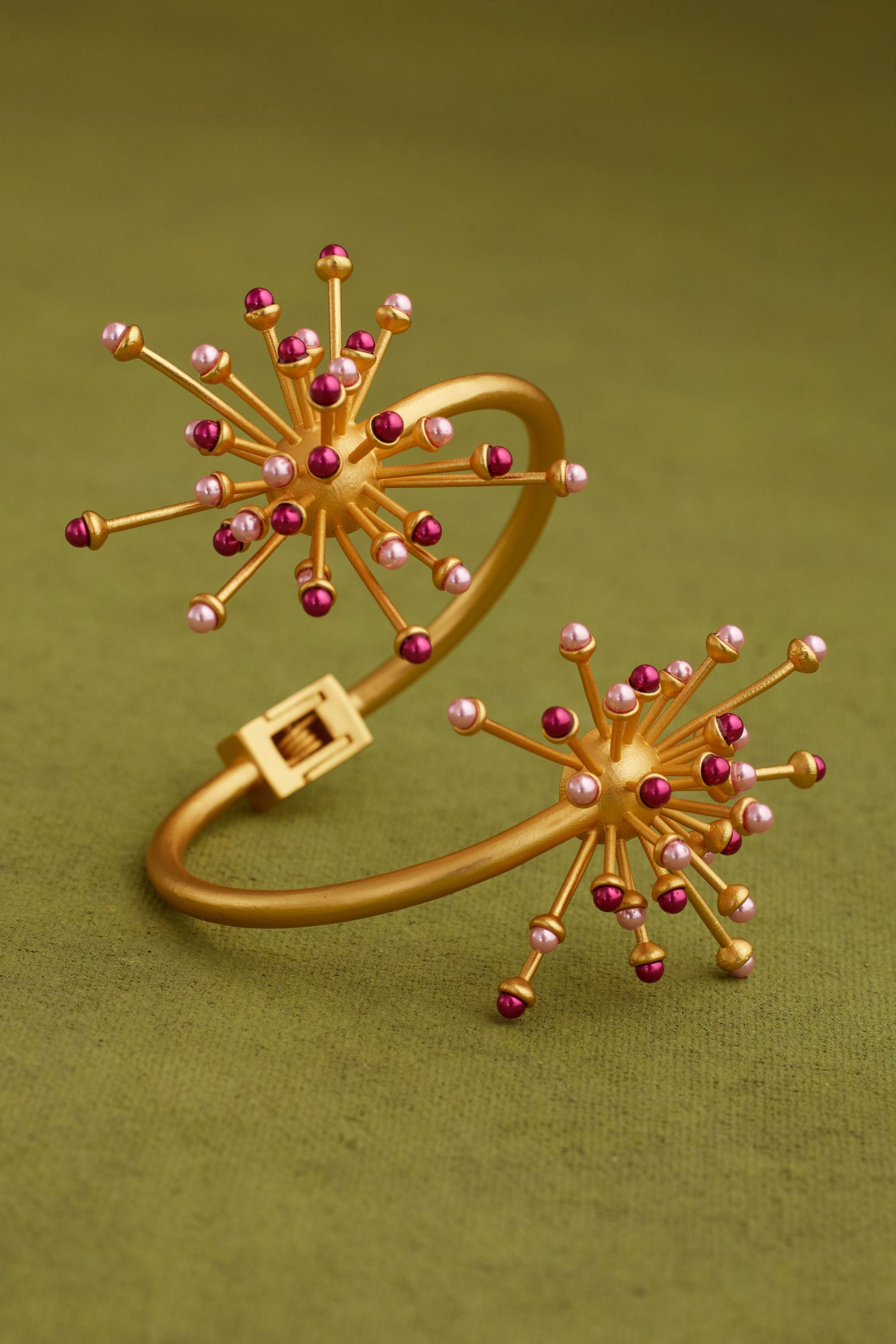ENZO BANGLE