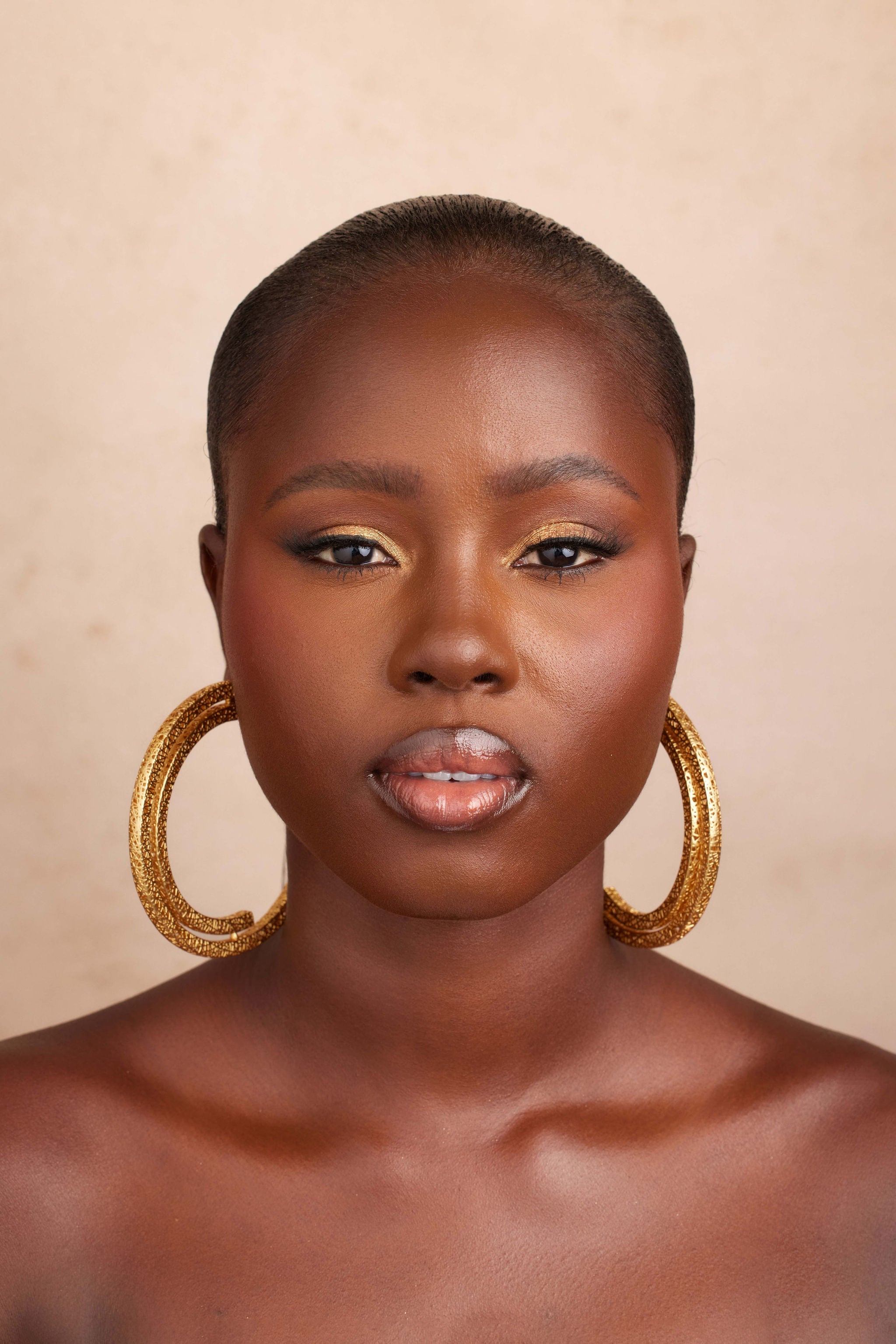 CIRE EARRING