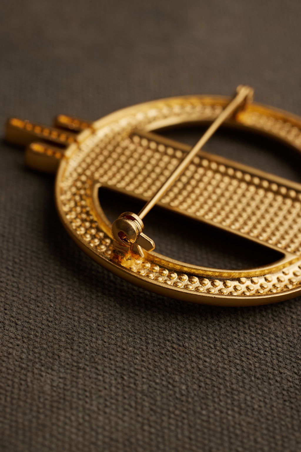 DAME BROOCH