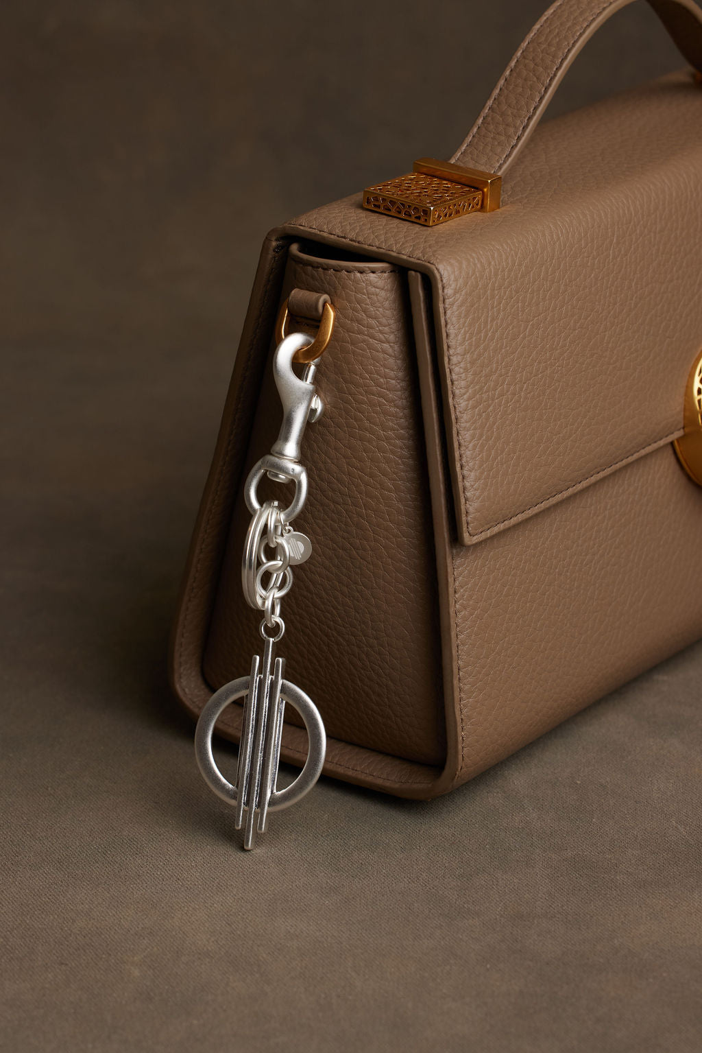 DAME BAG CHARM