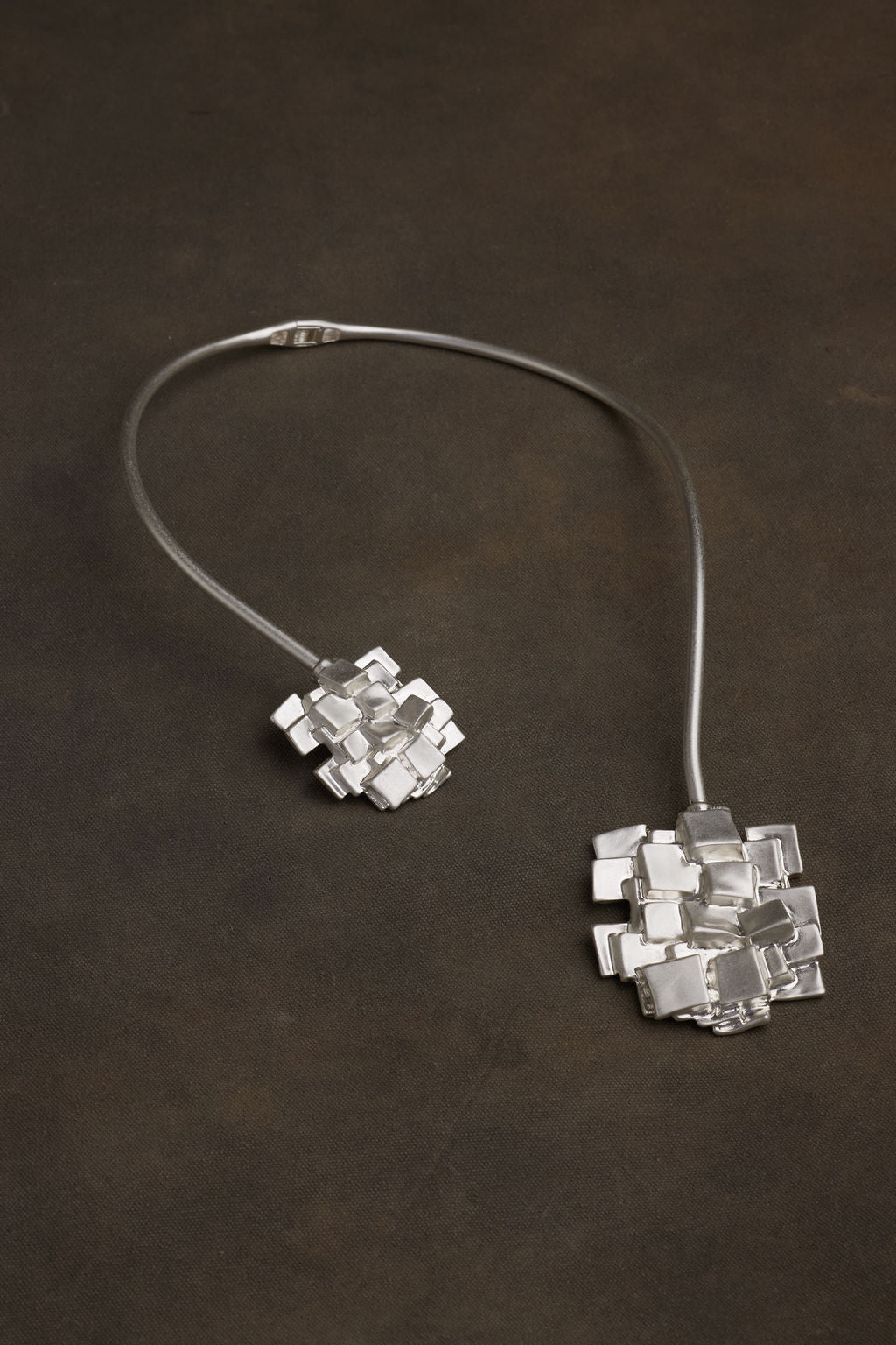 YUZU NECKLACE