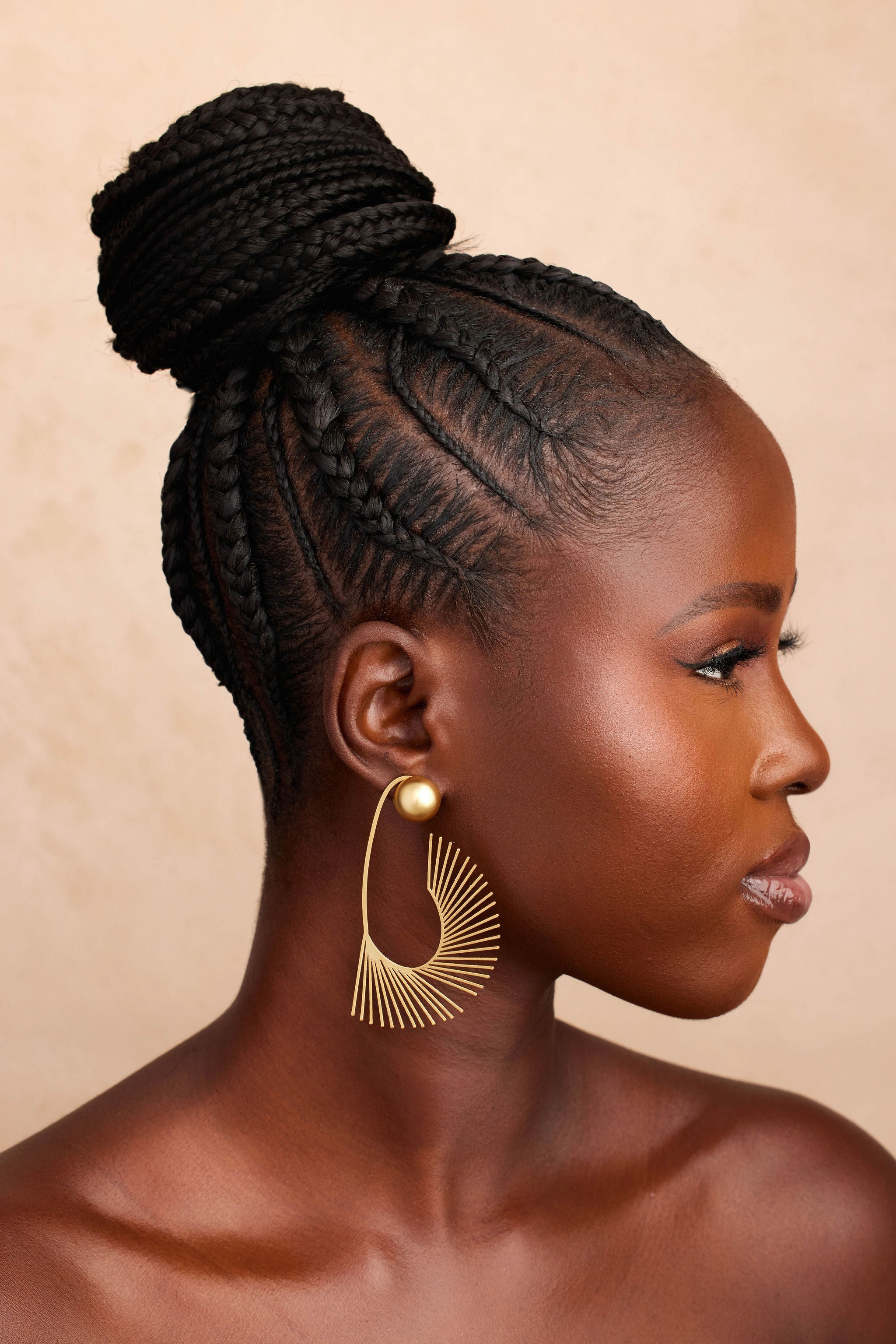 DOMI EARRING
