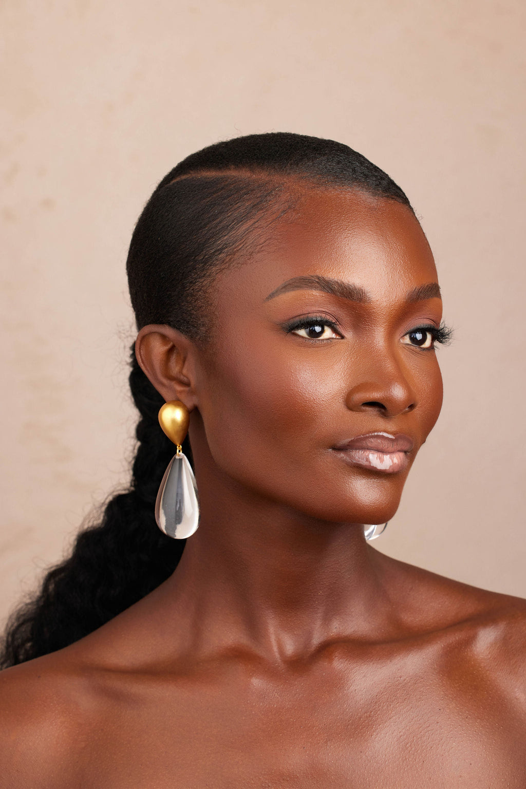 EKUH EARRING