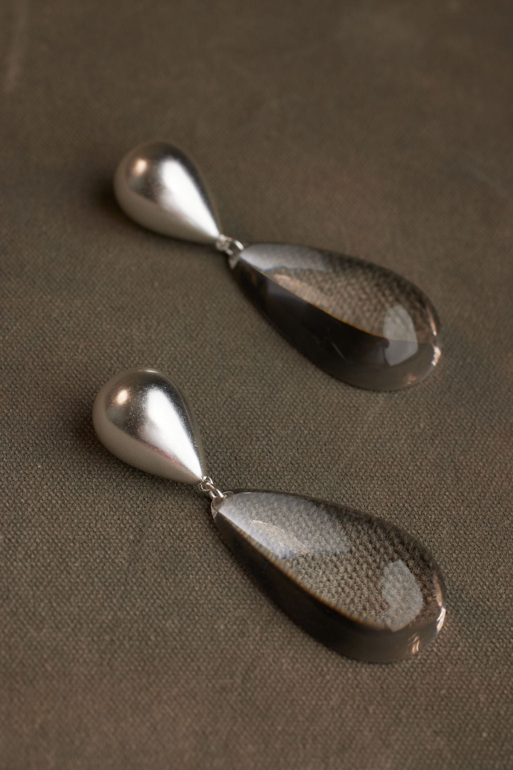 EKUH EARRING