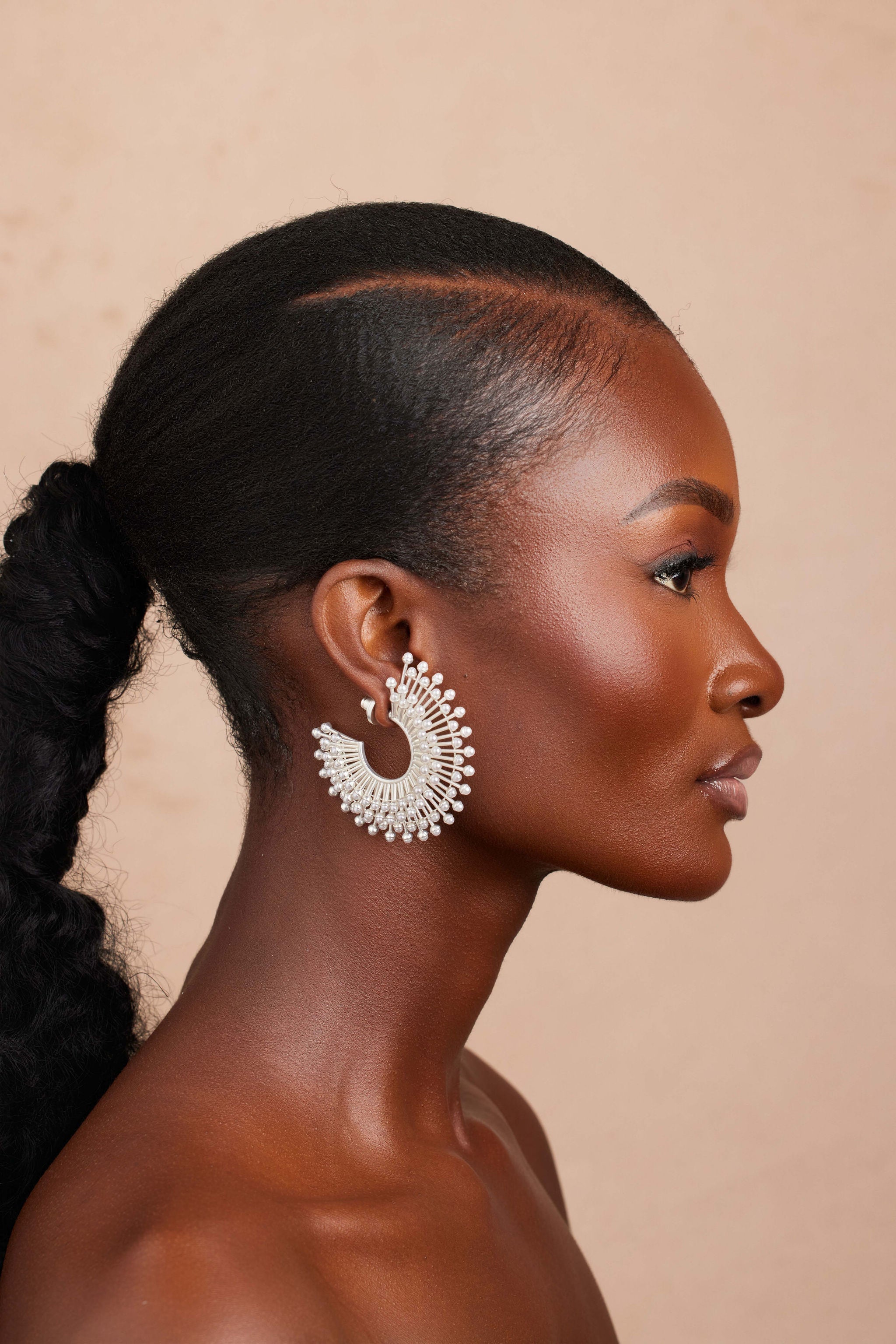 GIZU EARRING