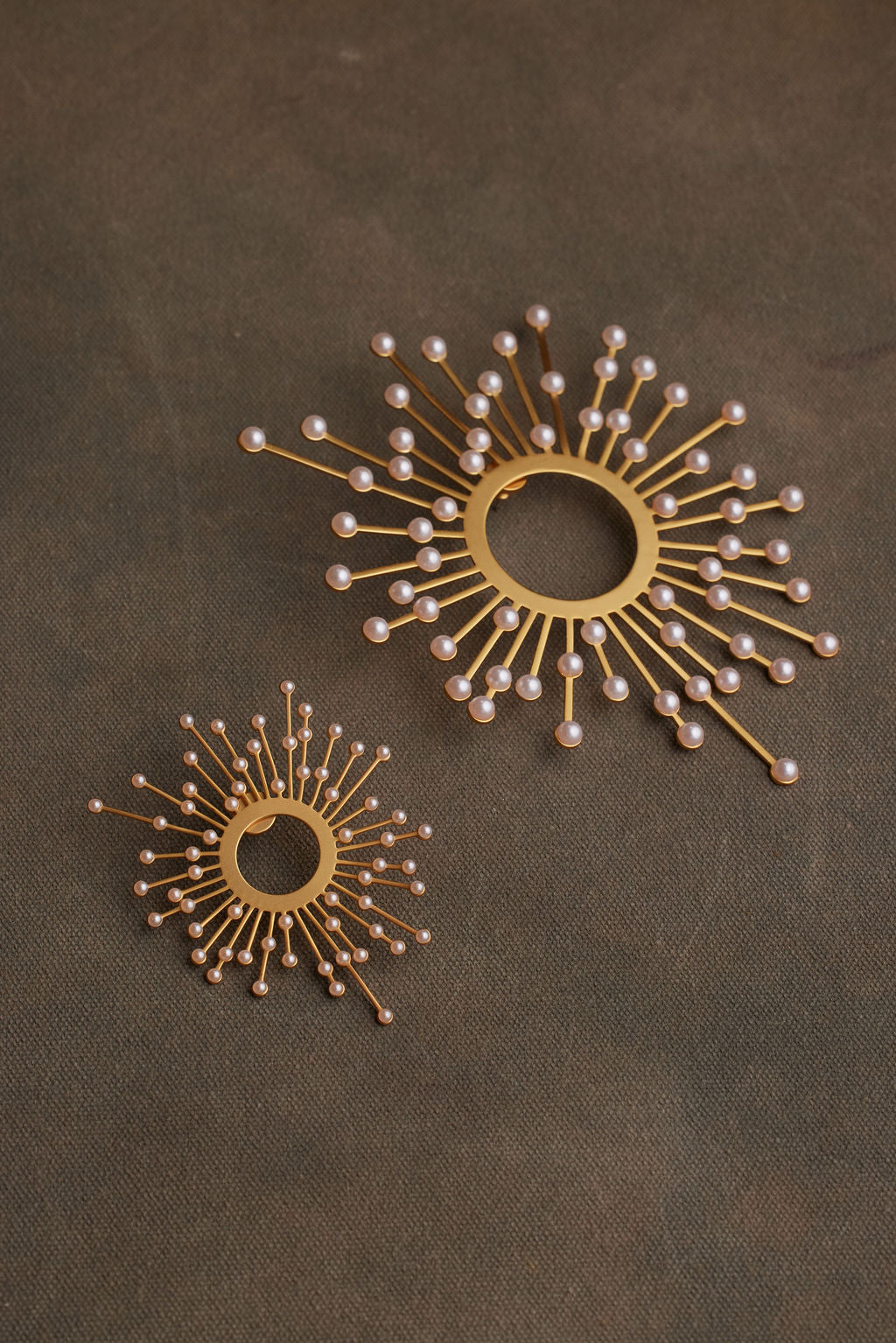 HALA EARRING