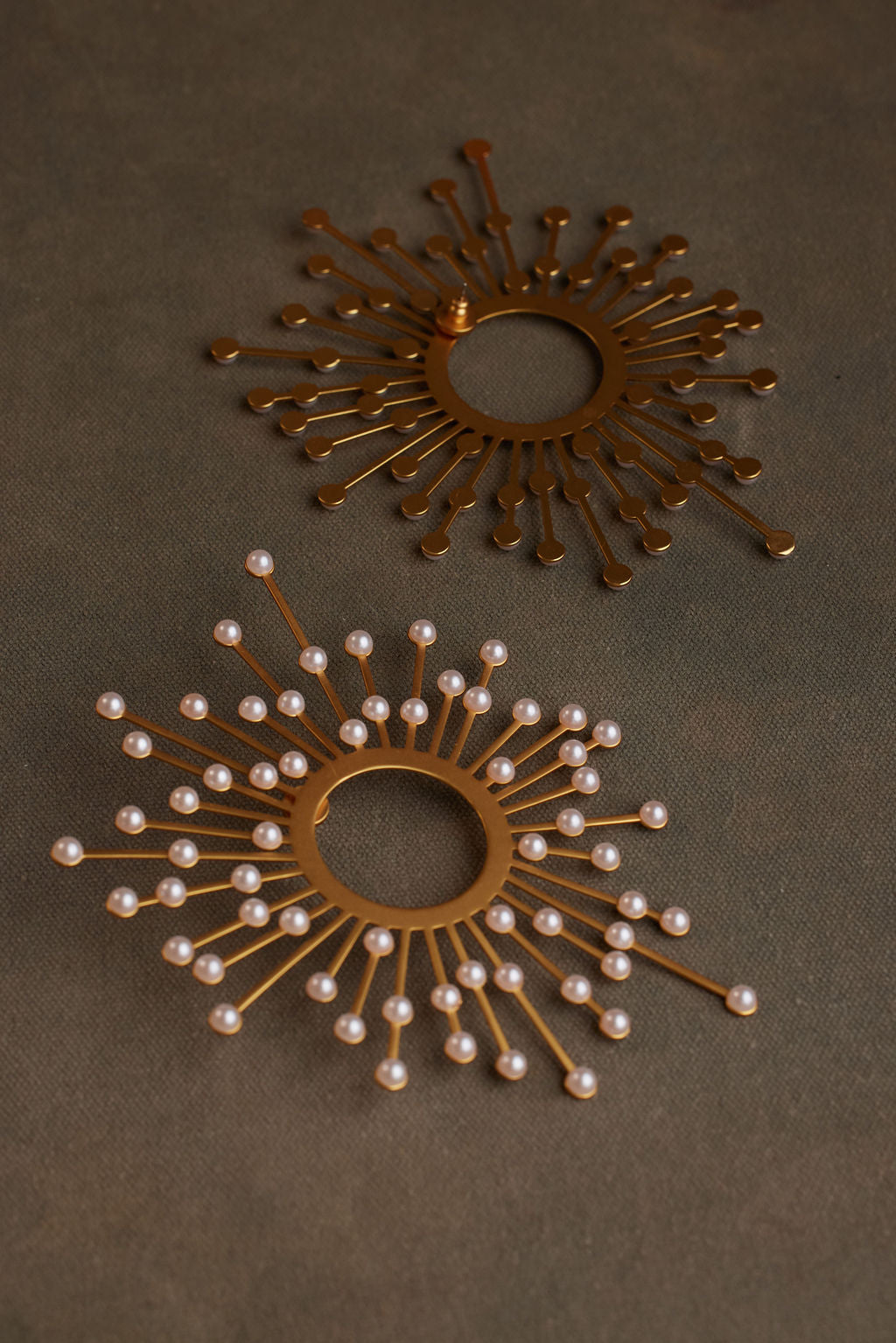 HALA EARRING