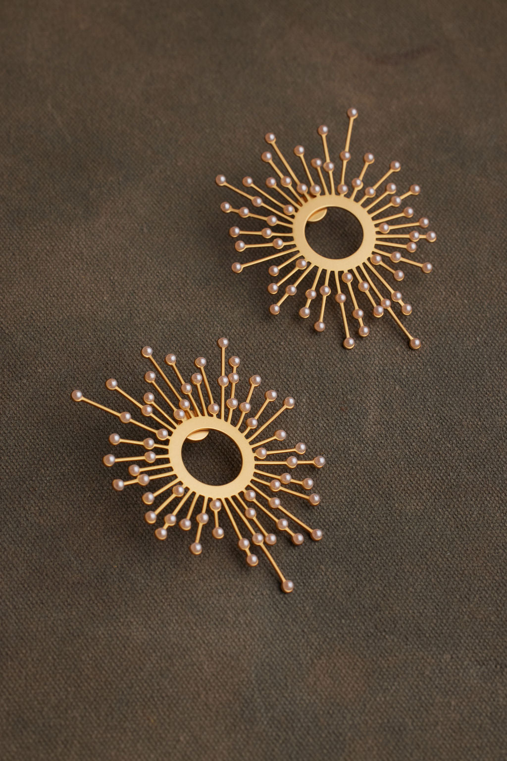 HALA EARRING