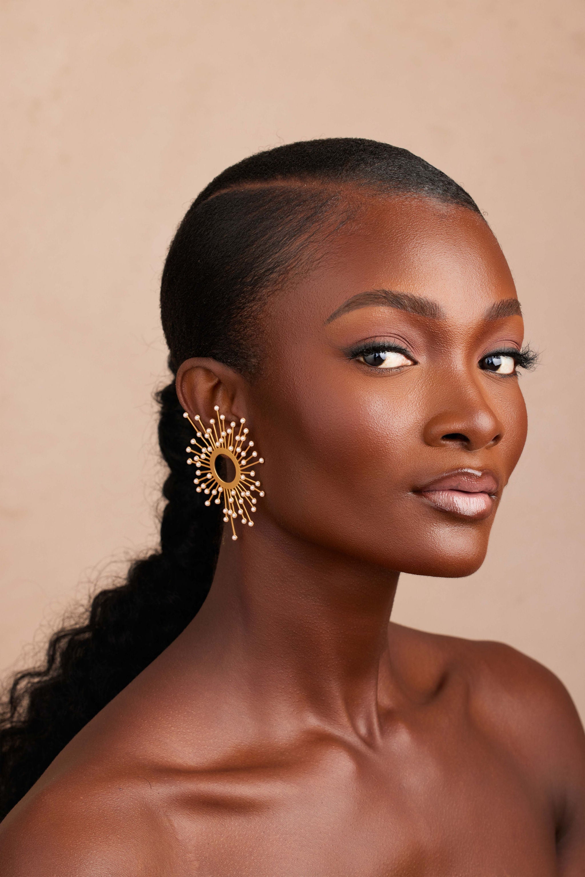 HALA EARRING
