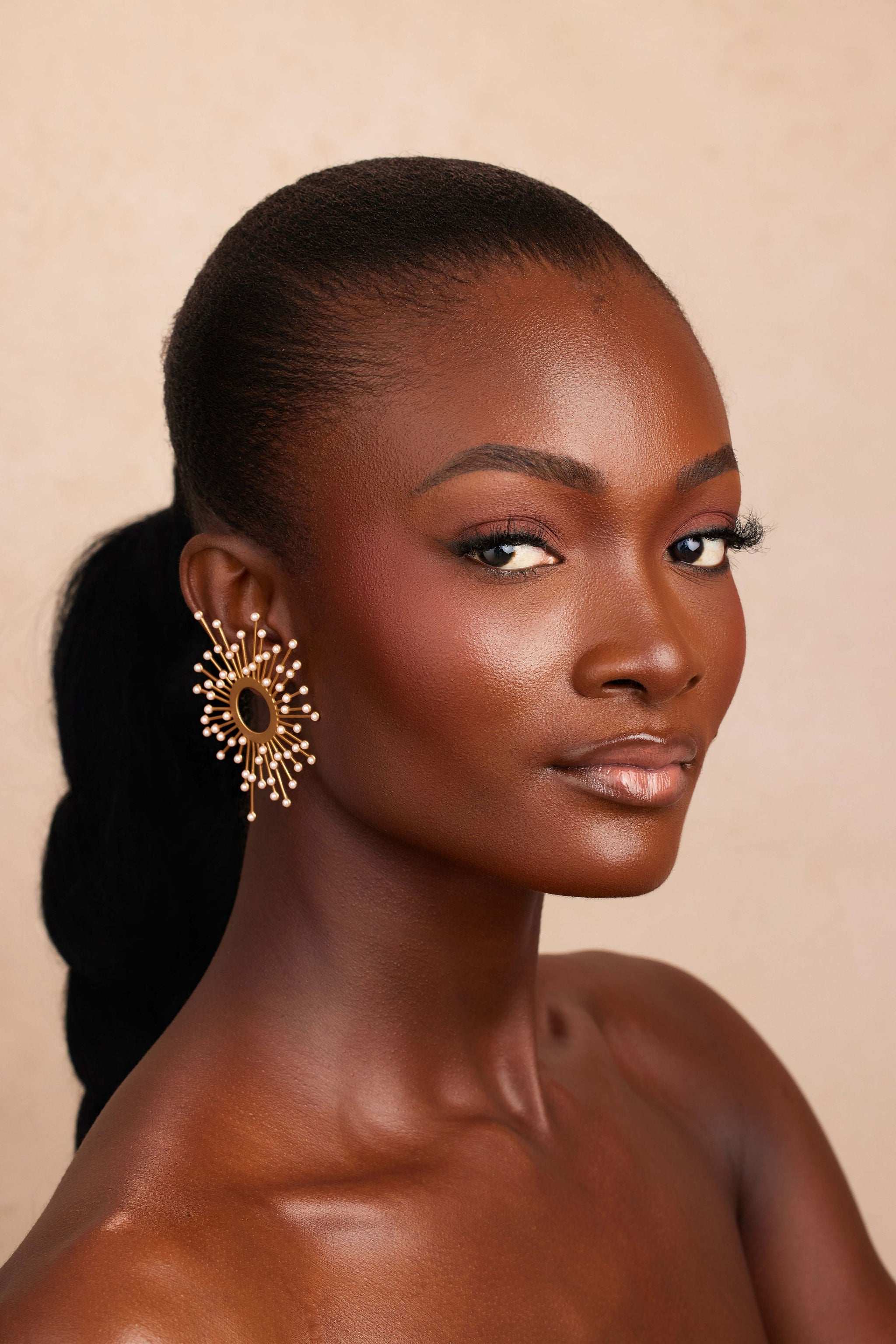 HALA EARRING