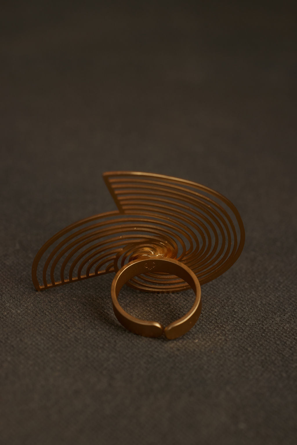 JAHI RING