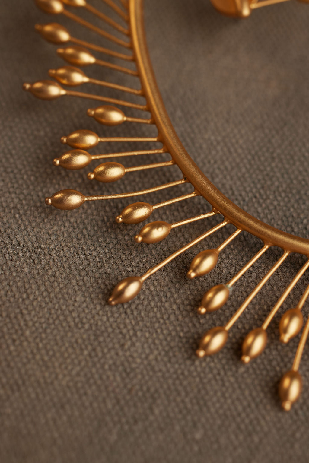 JARI EARRING