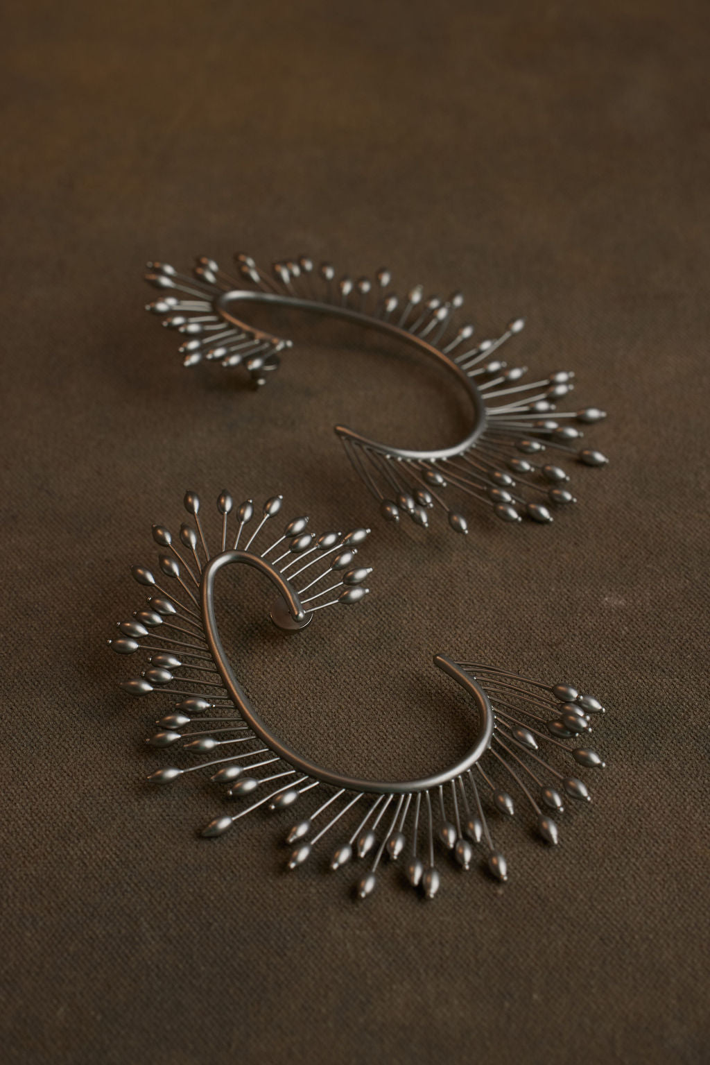 JARI EARRING