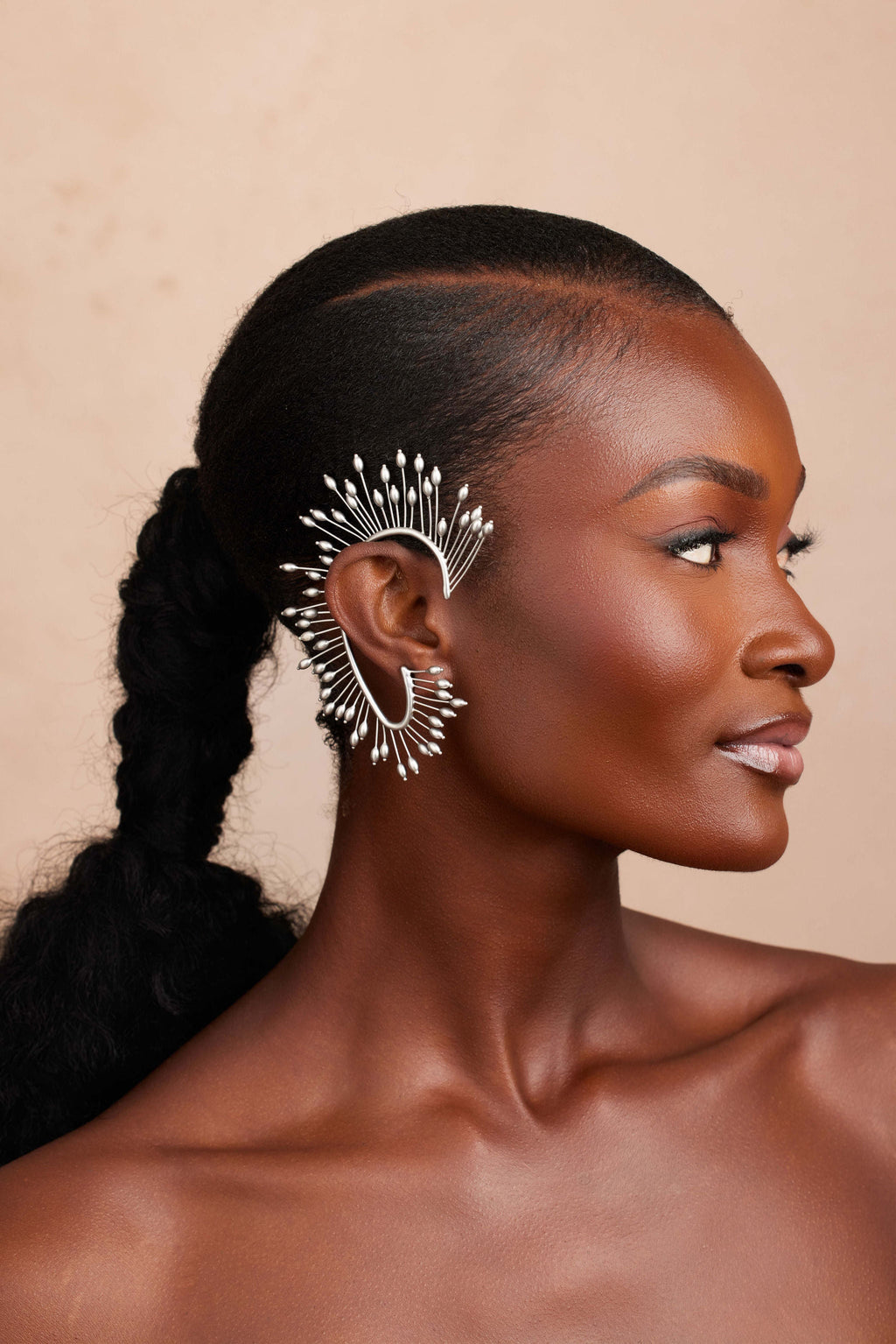JARI EARRING