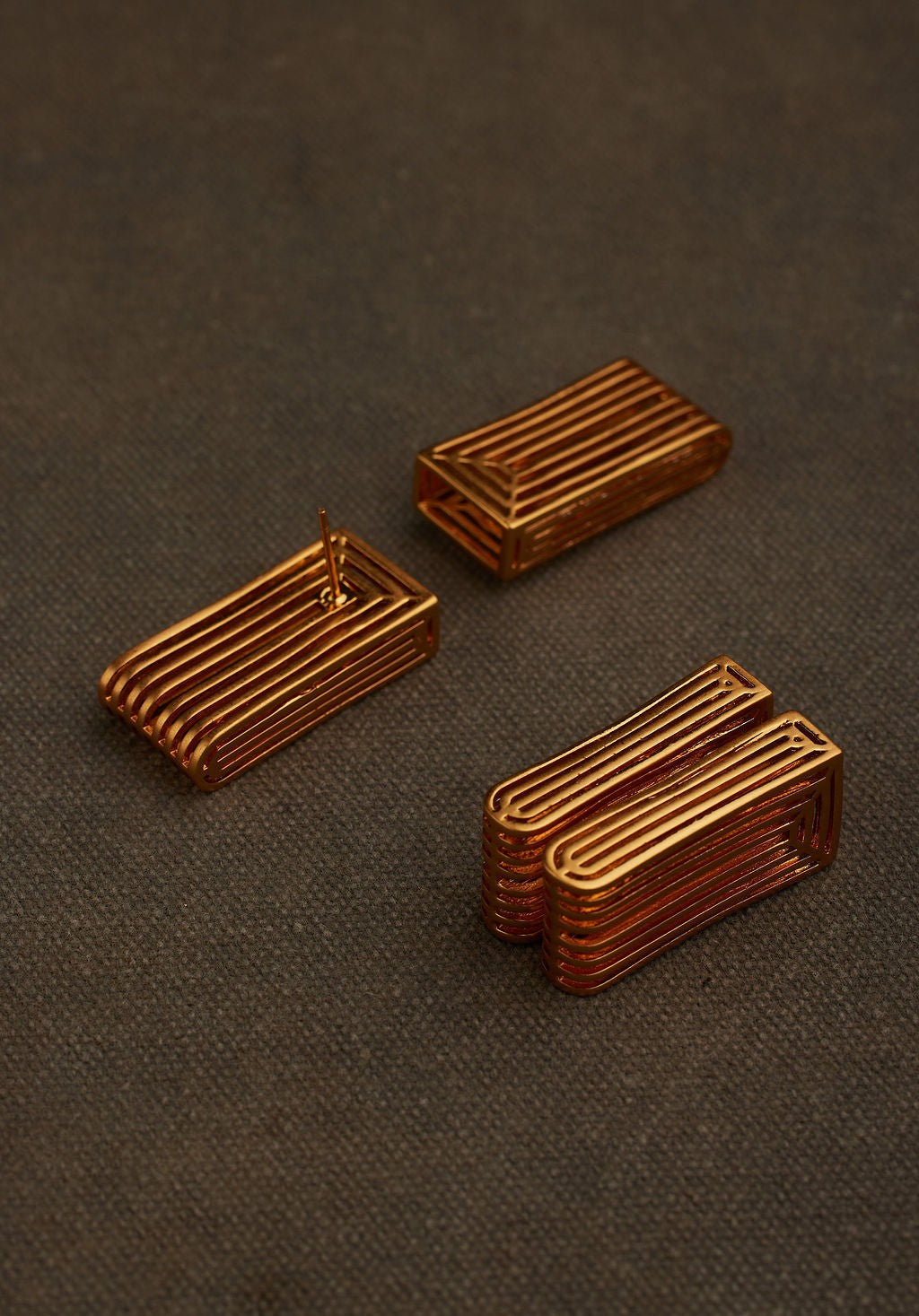 JUHA EARRING