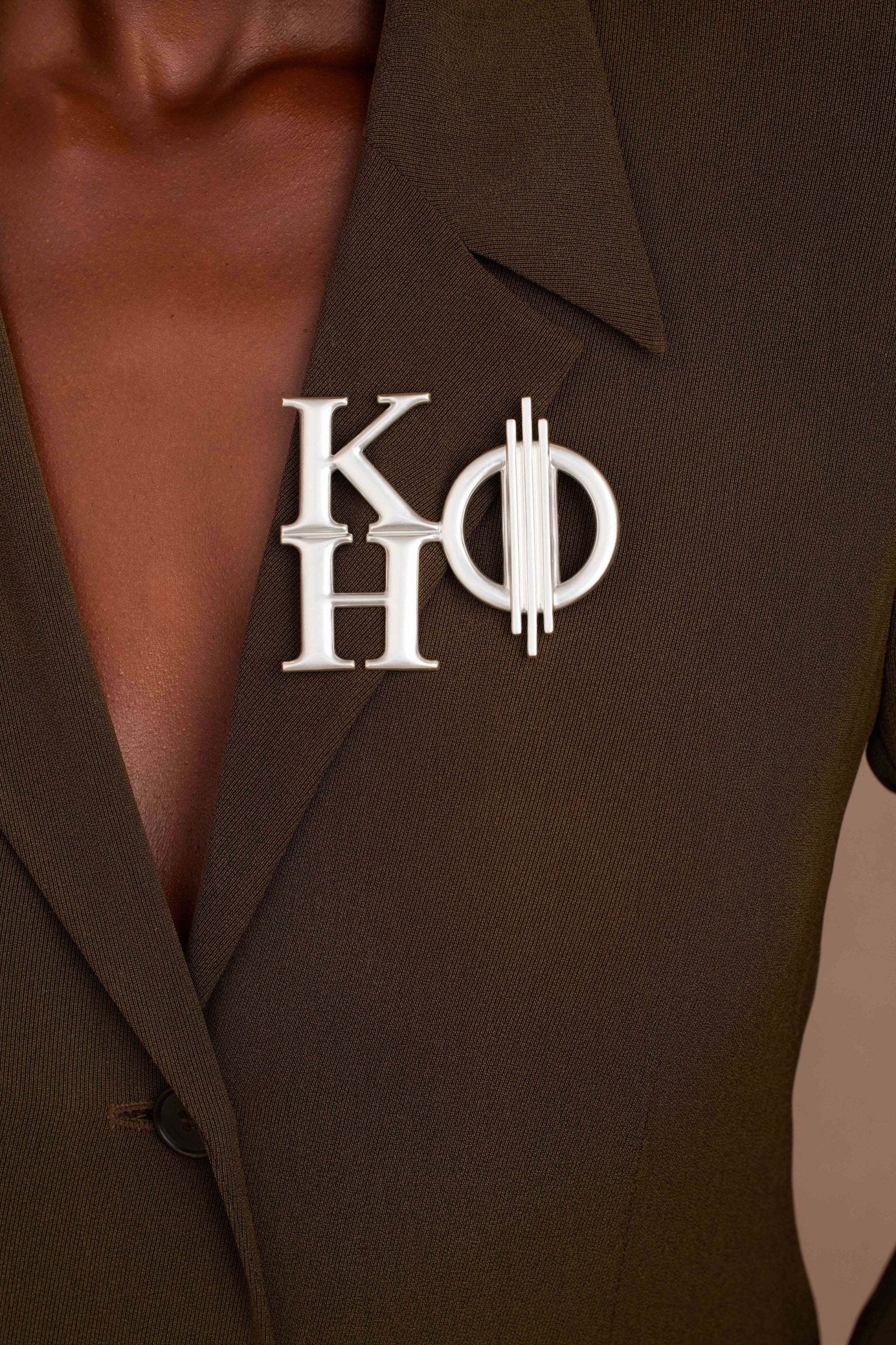 KHOI BROOCH