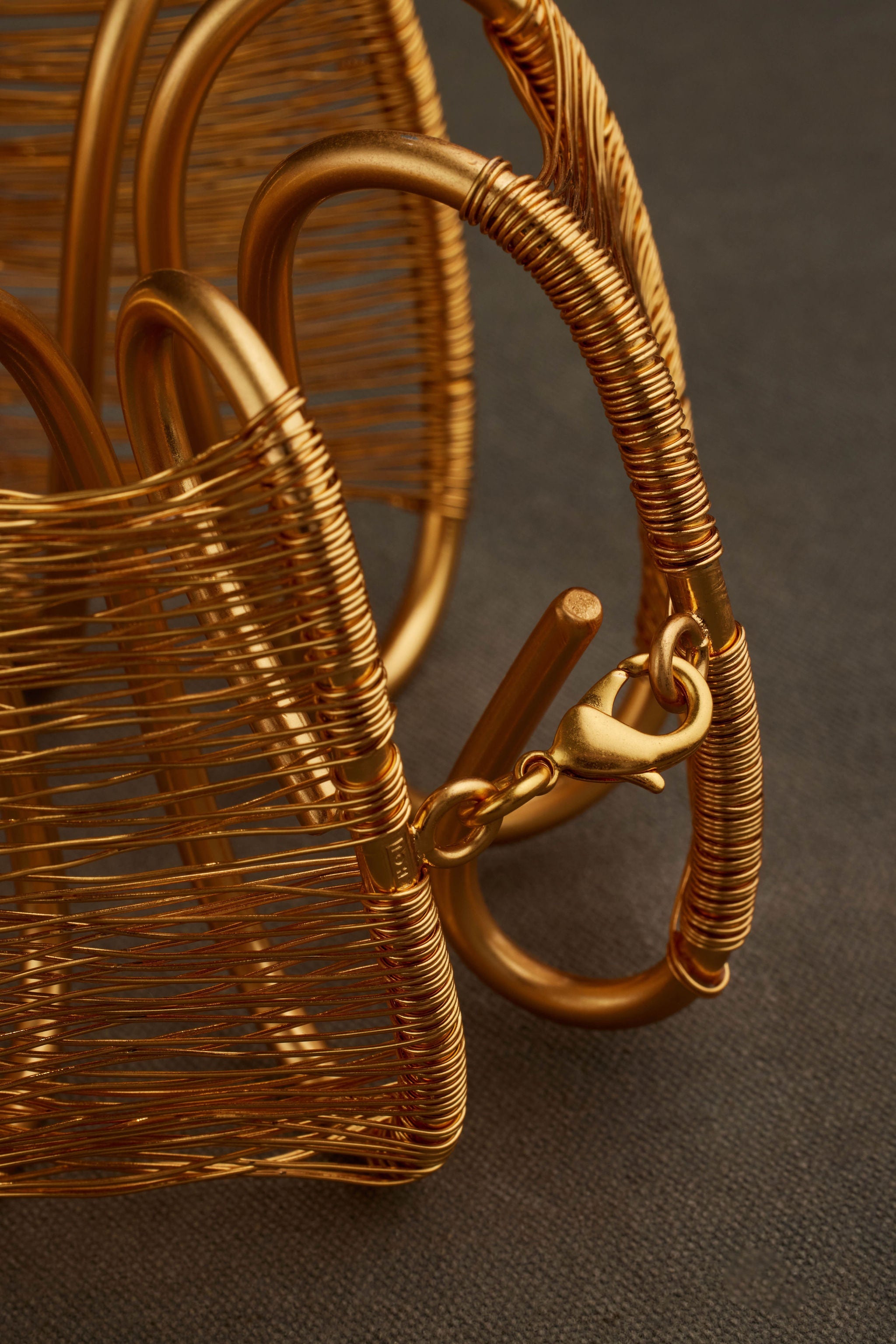 KOHM BANGLE