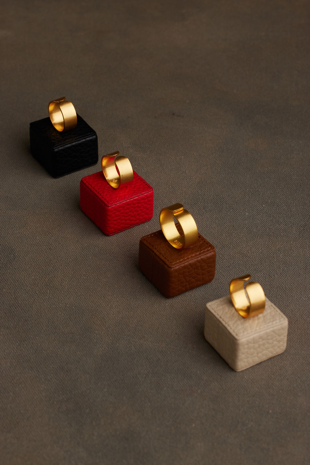 LUJI RING