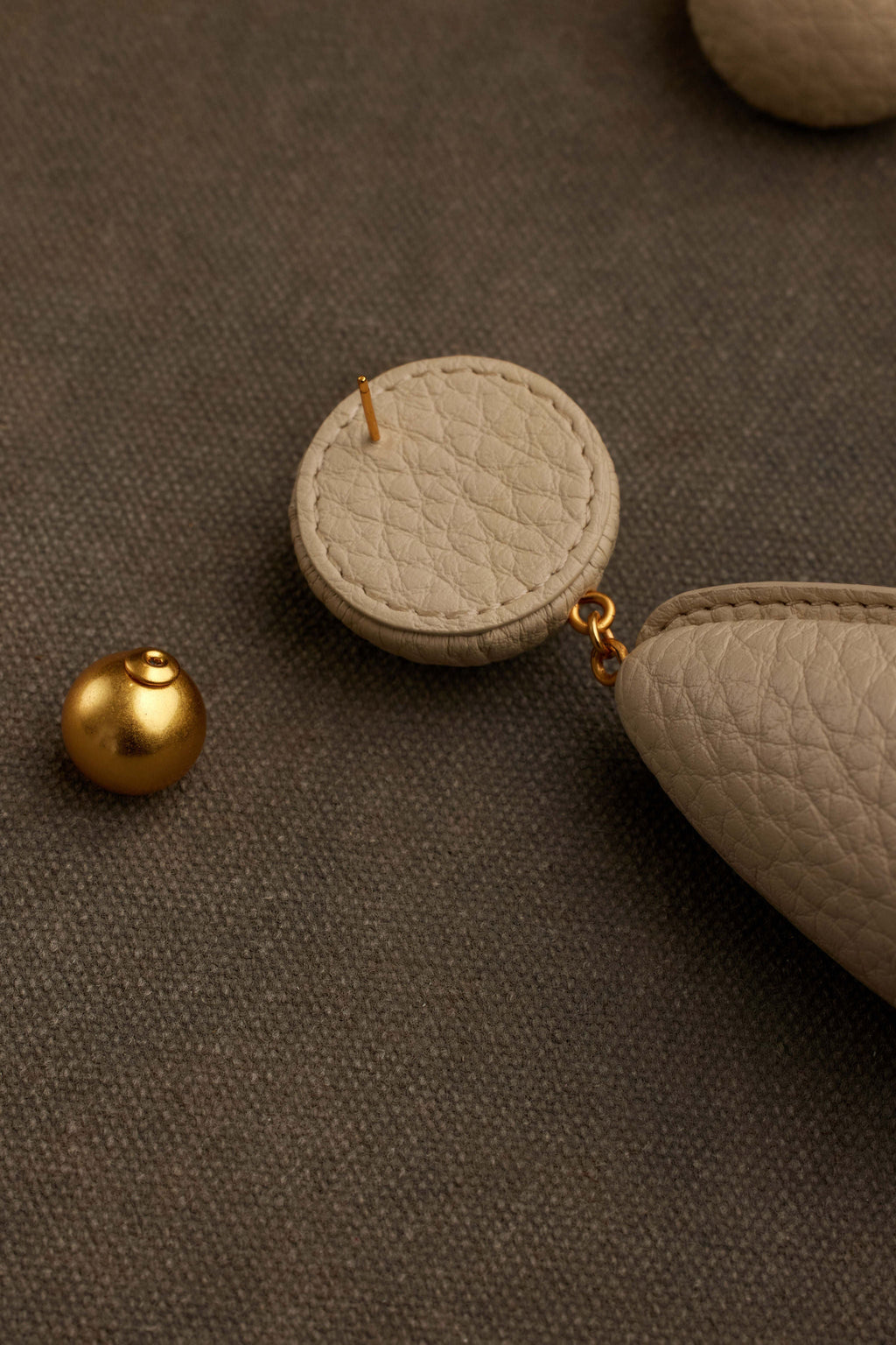 LYAH EARRING