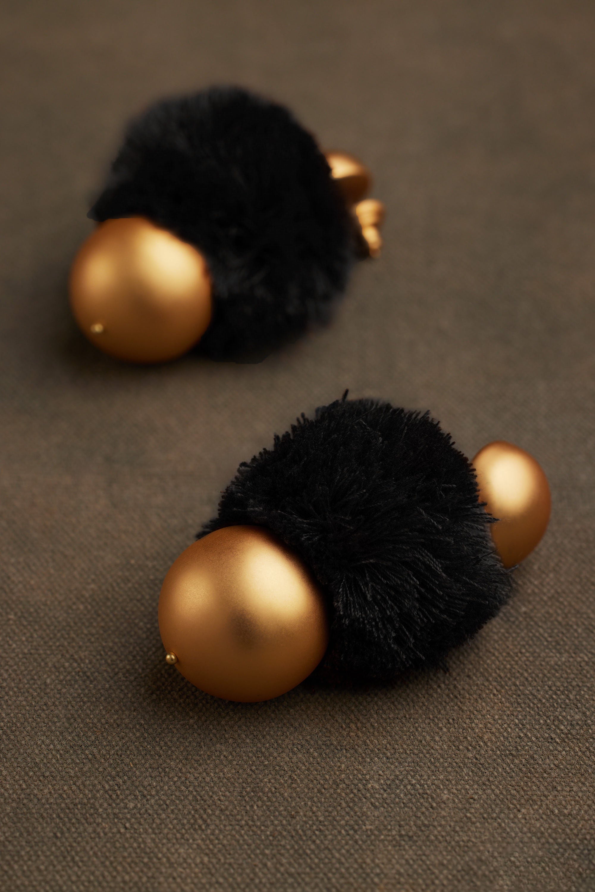 YARA EARRING