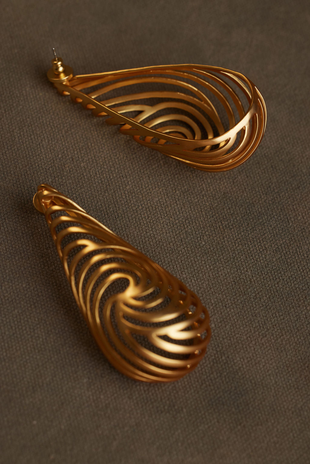 MAYA EARRING