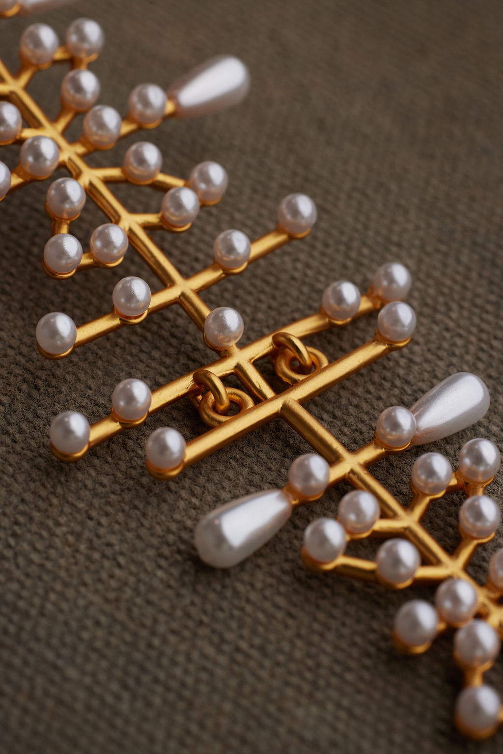 MILI EARRING