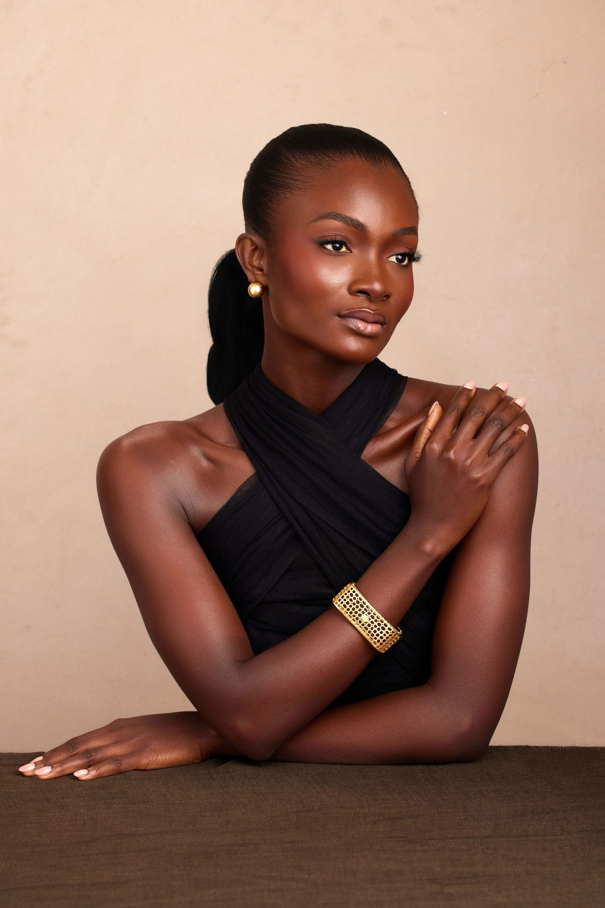 NESS BANGLE