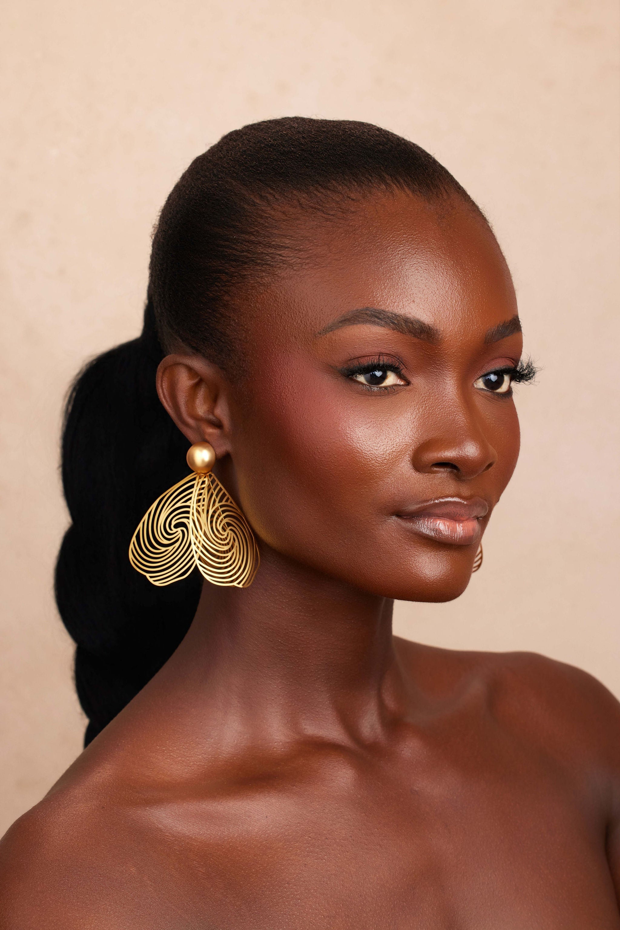 OLIA EARRING