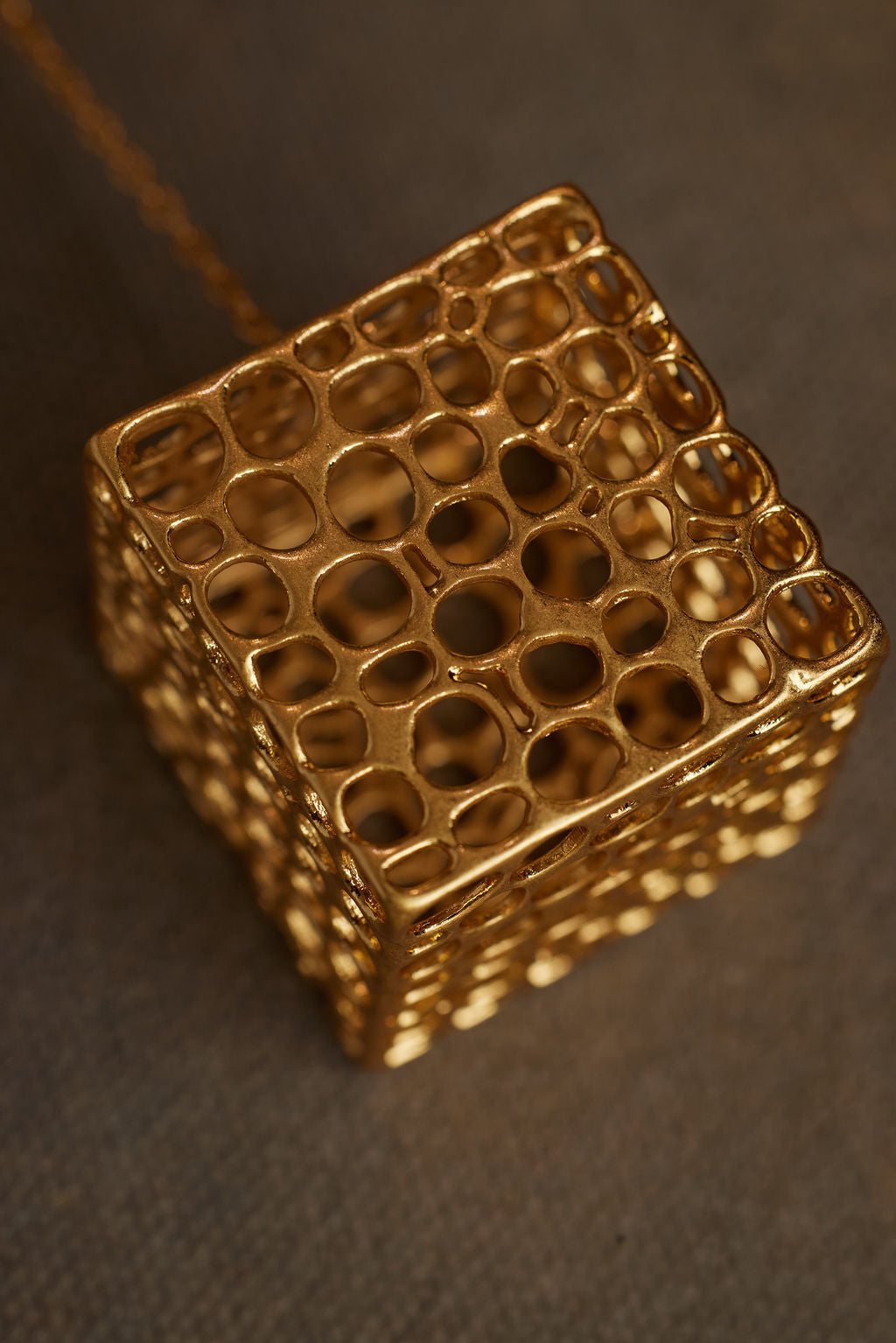 NYTO EARRING
