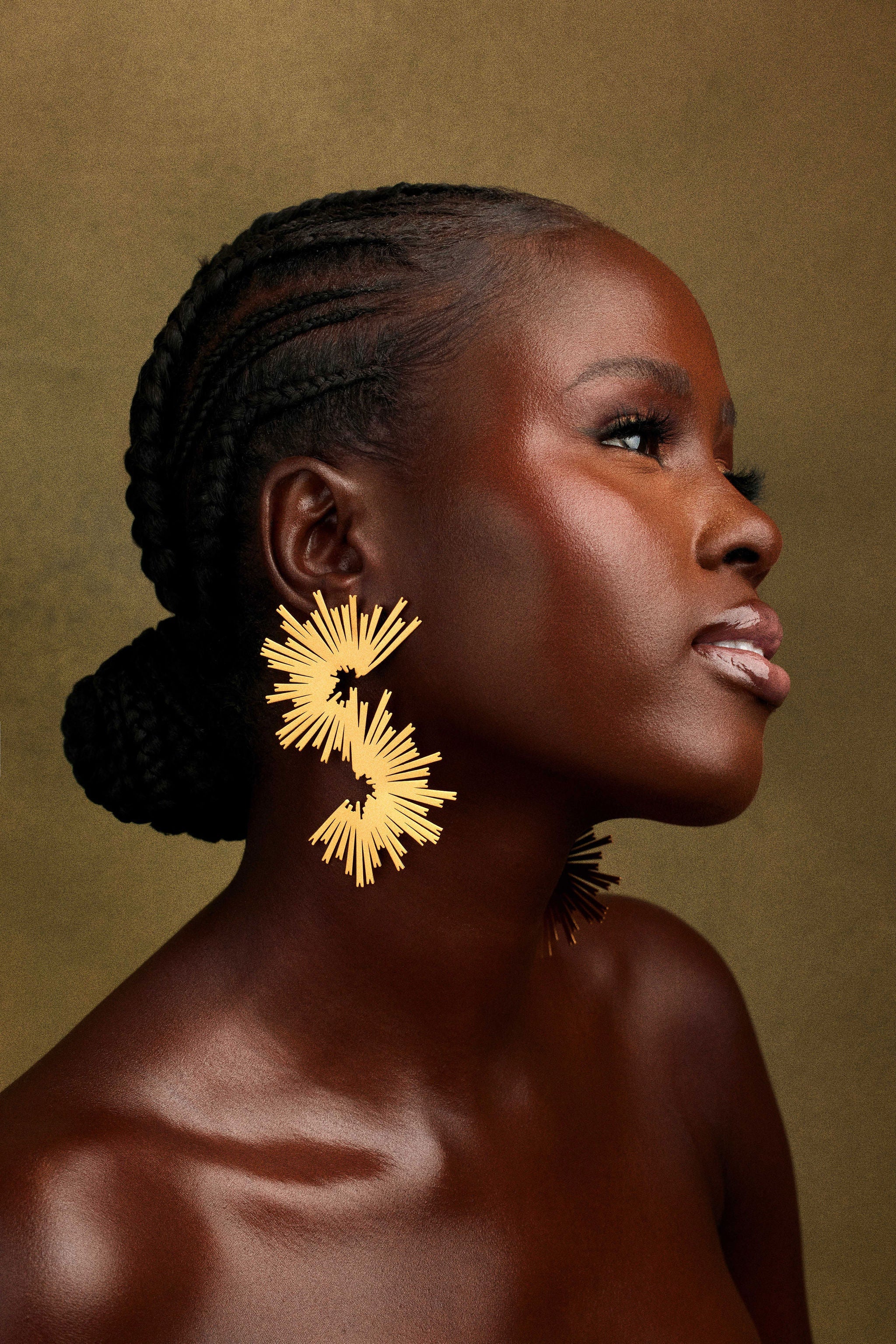 ONIK EARRING