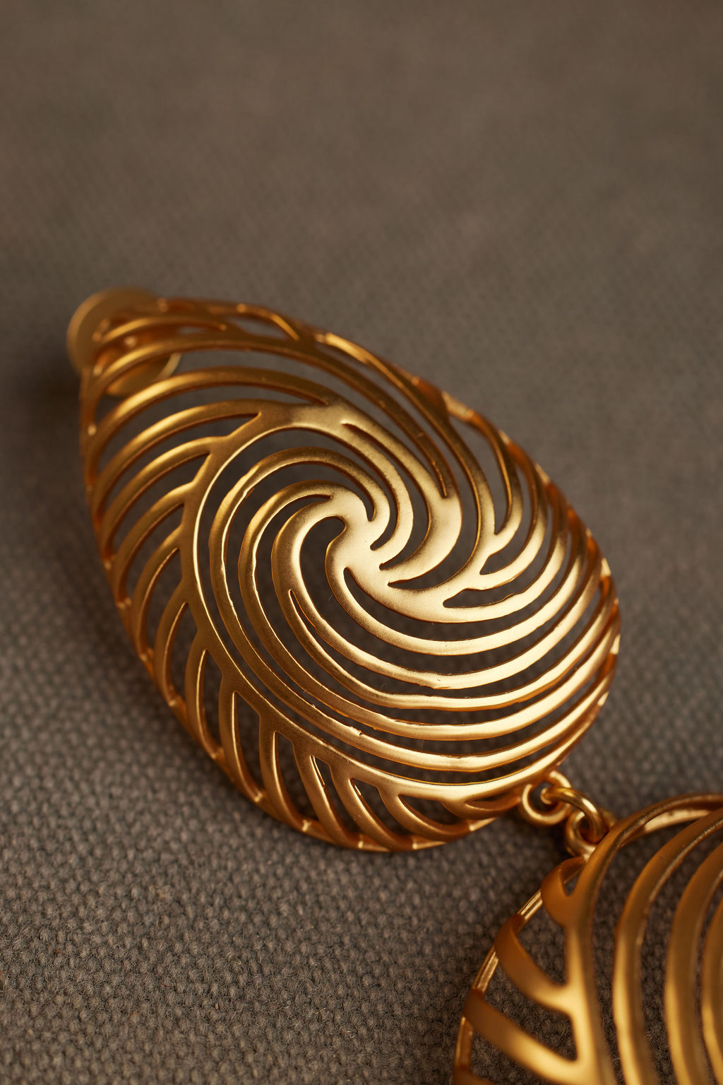 ONRI EARRING