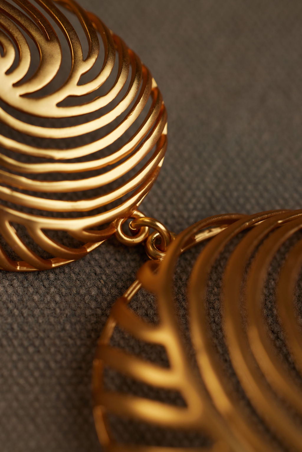 ONRI EARRING