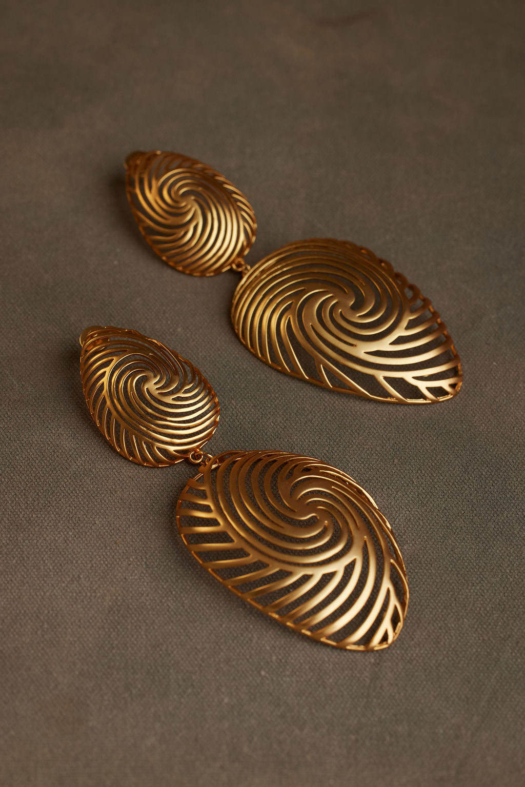 ONRI EARRING