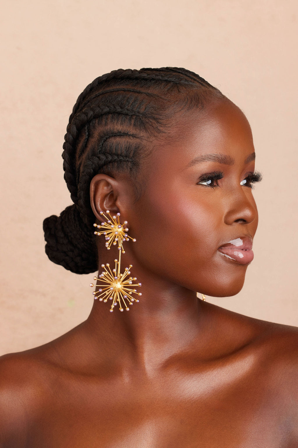 ONYX EARRING