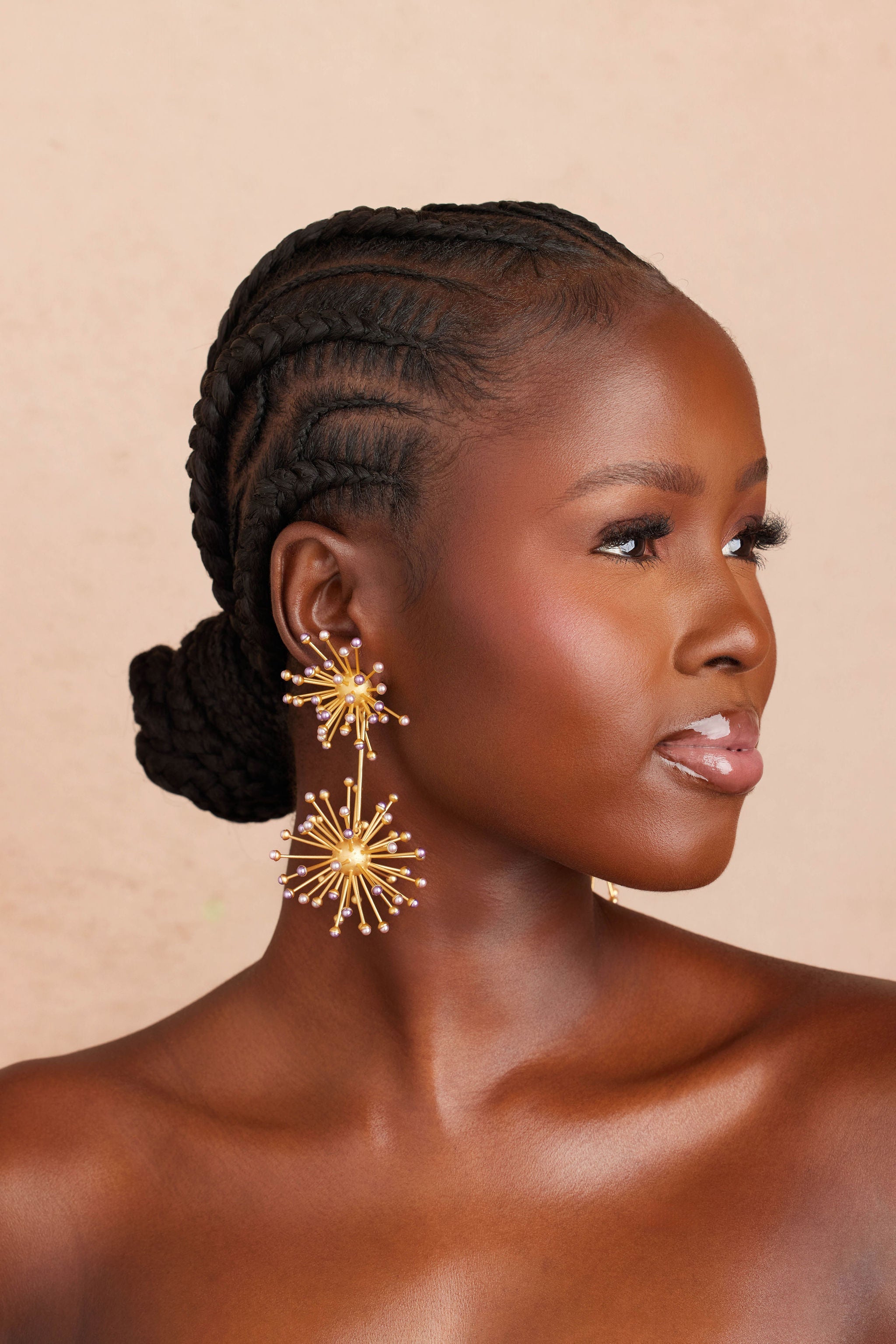 ONYX EARRING