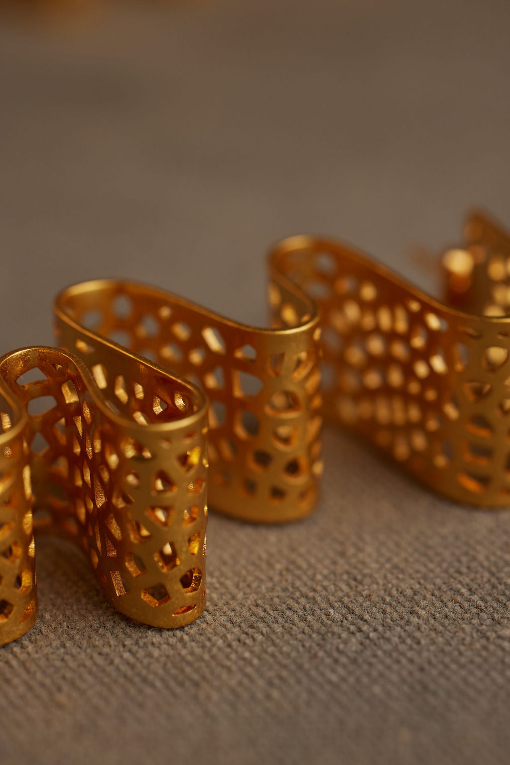 PIPA EARRING