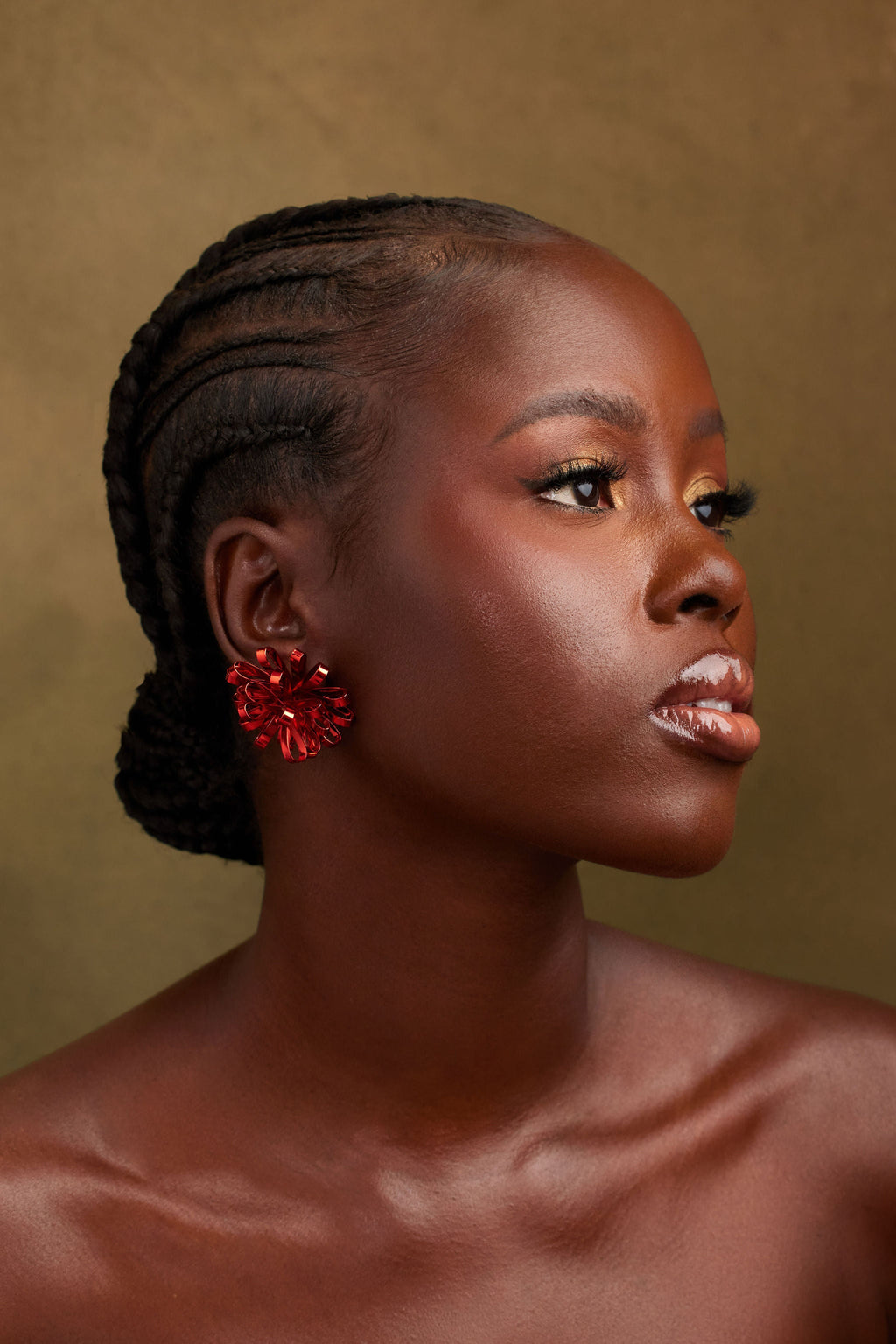 PRIA EARRING