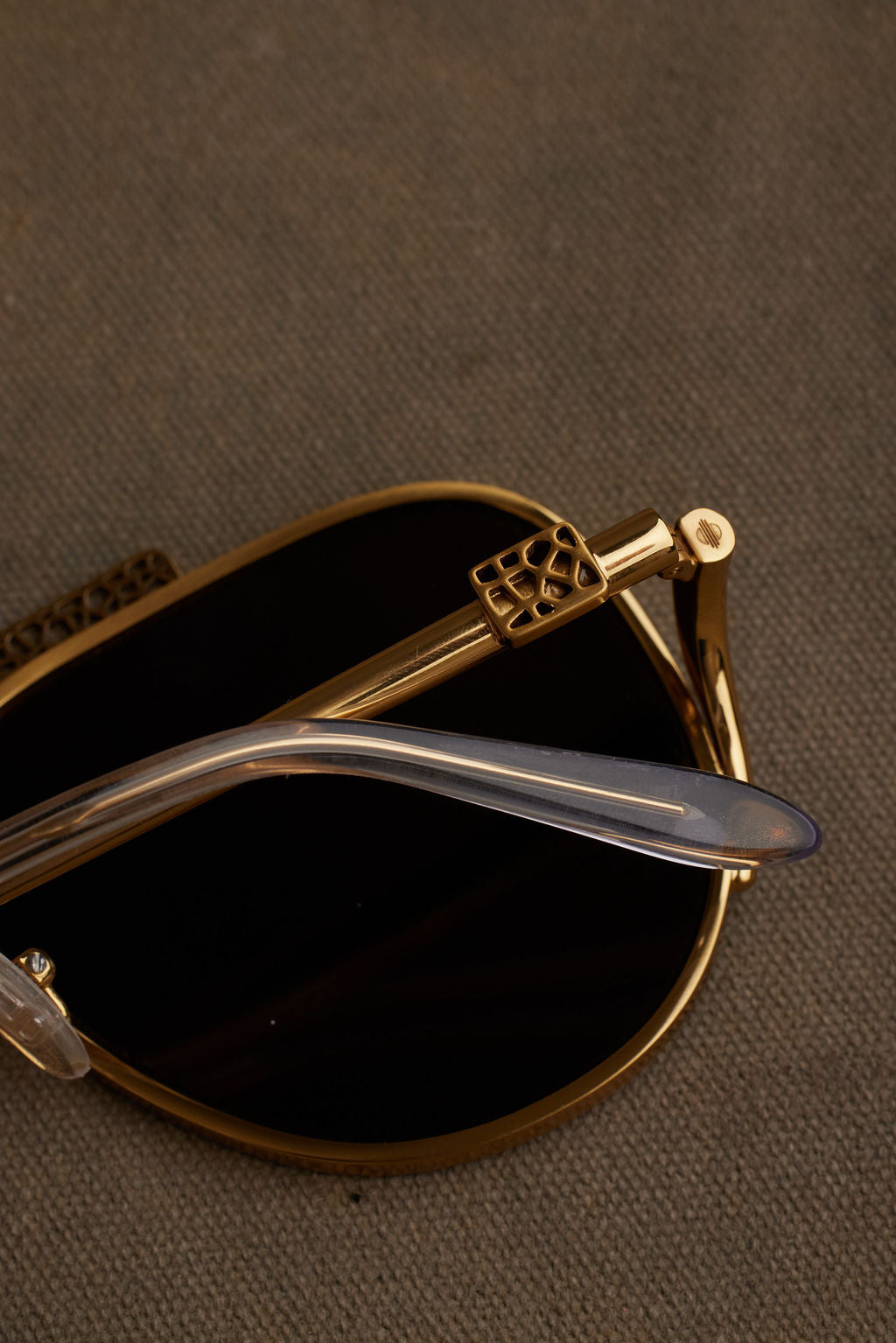 RAYE SUNGLASSES