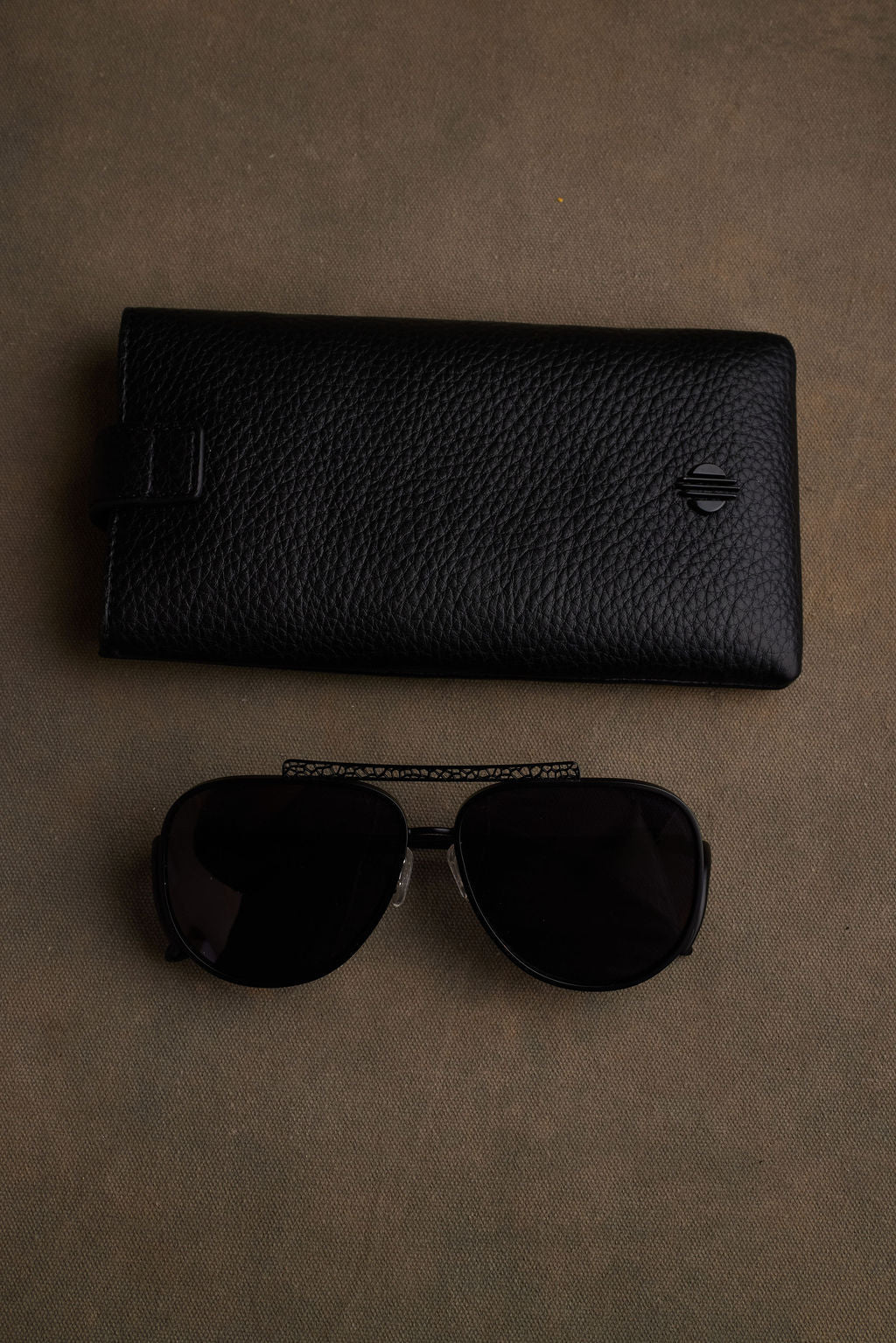 RAYE SUNGLASSES