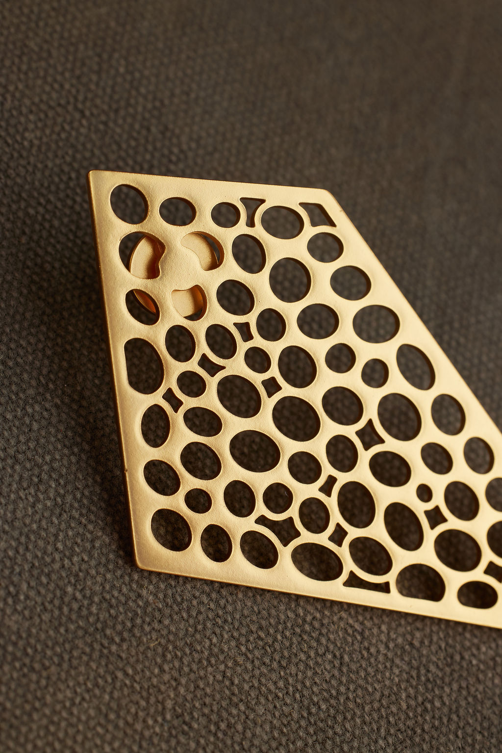 RELI EARRING
