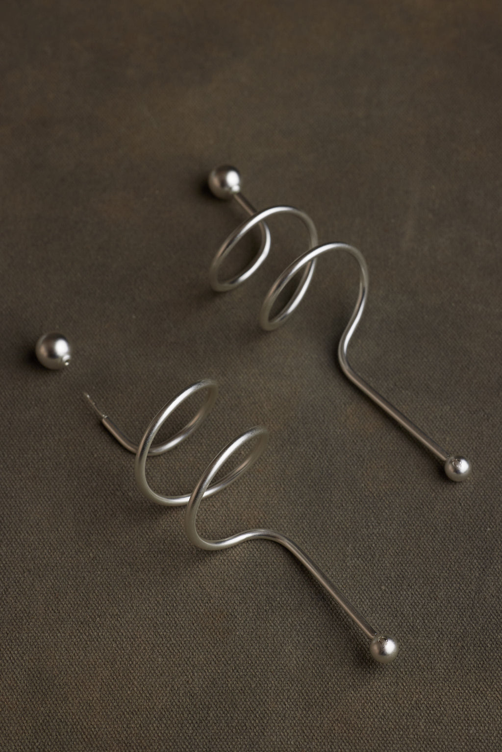 SEIY EARRING