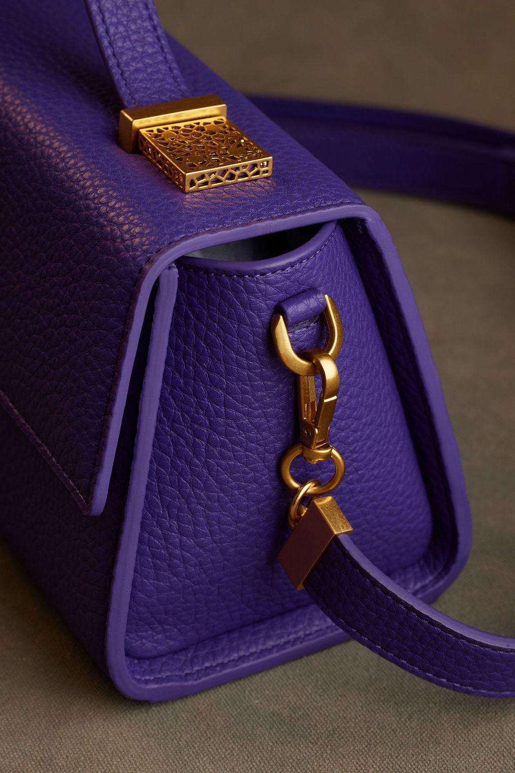 REZI BAG