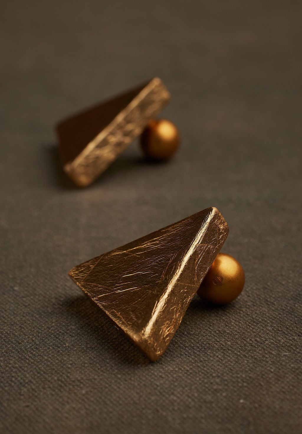 SHAE EARRING
