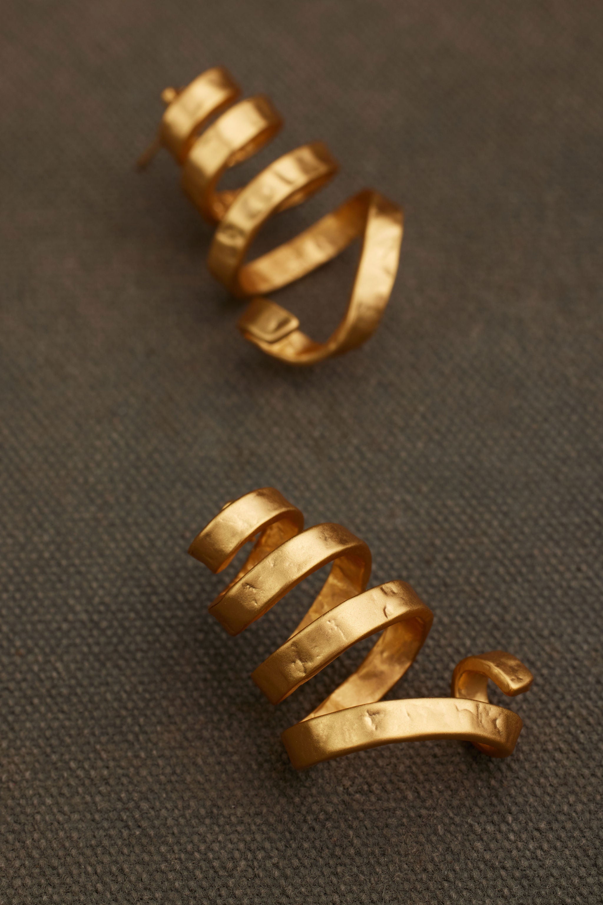 SHEI EARRING
