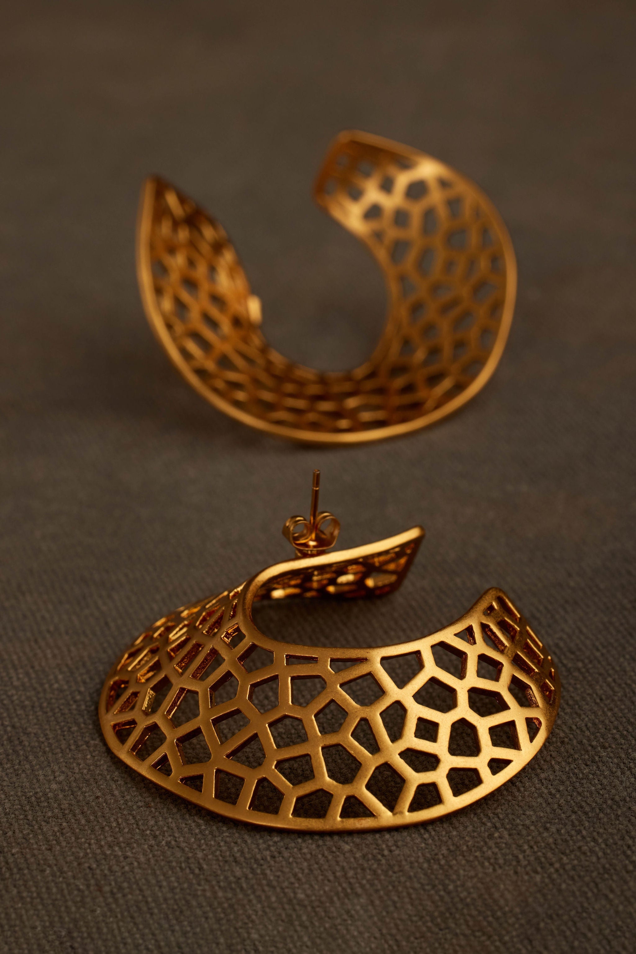 SIMA EARRING