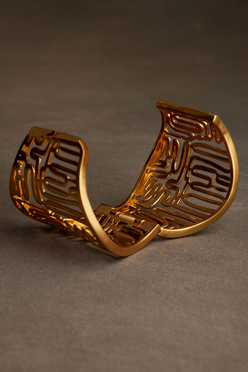 SISI BANGLE