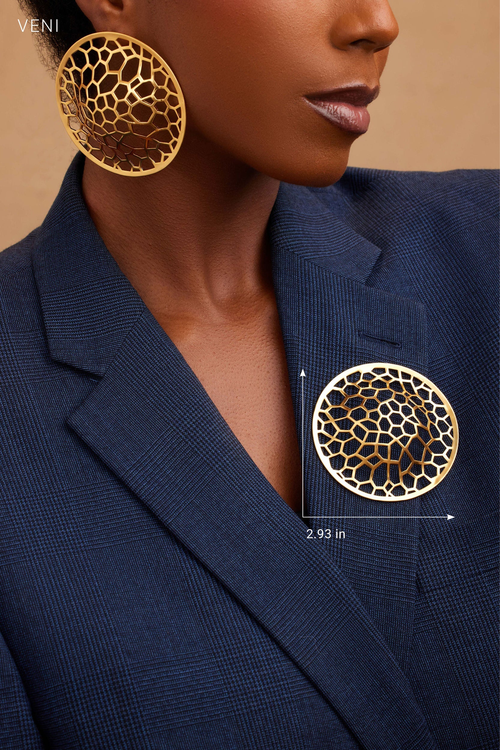 VENI BROOCH